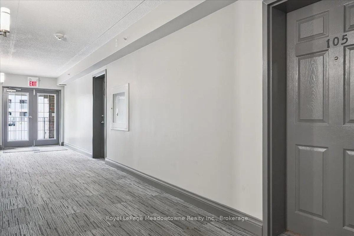 1450 Bishops Gate, #105