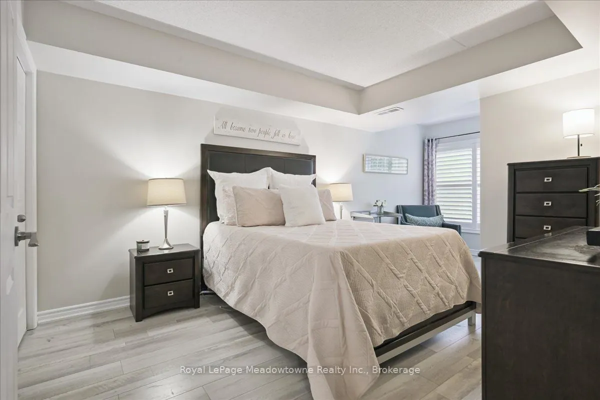 1450 Bishops Gate, #105