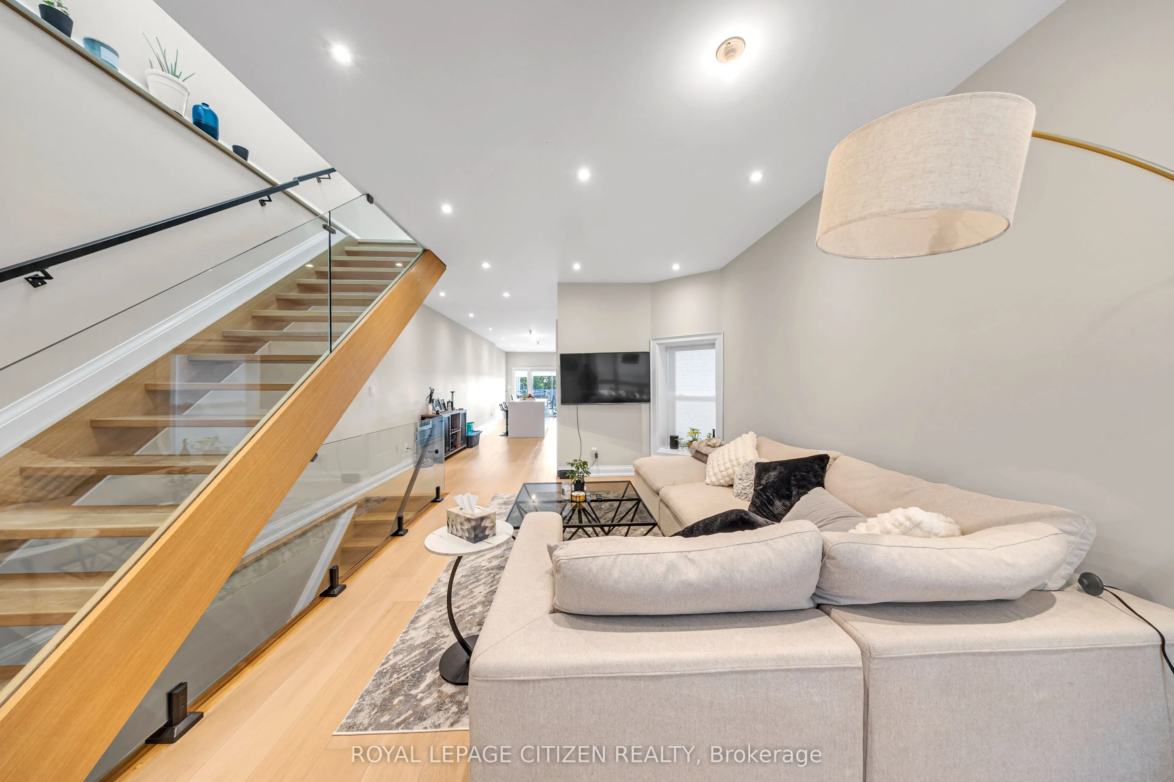 124 Caledonia Road