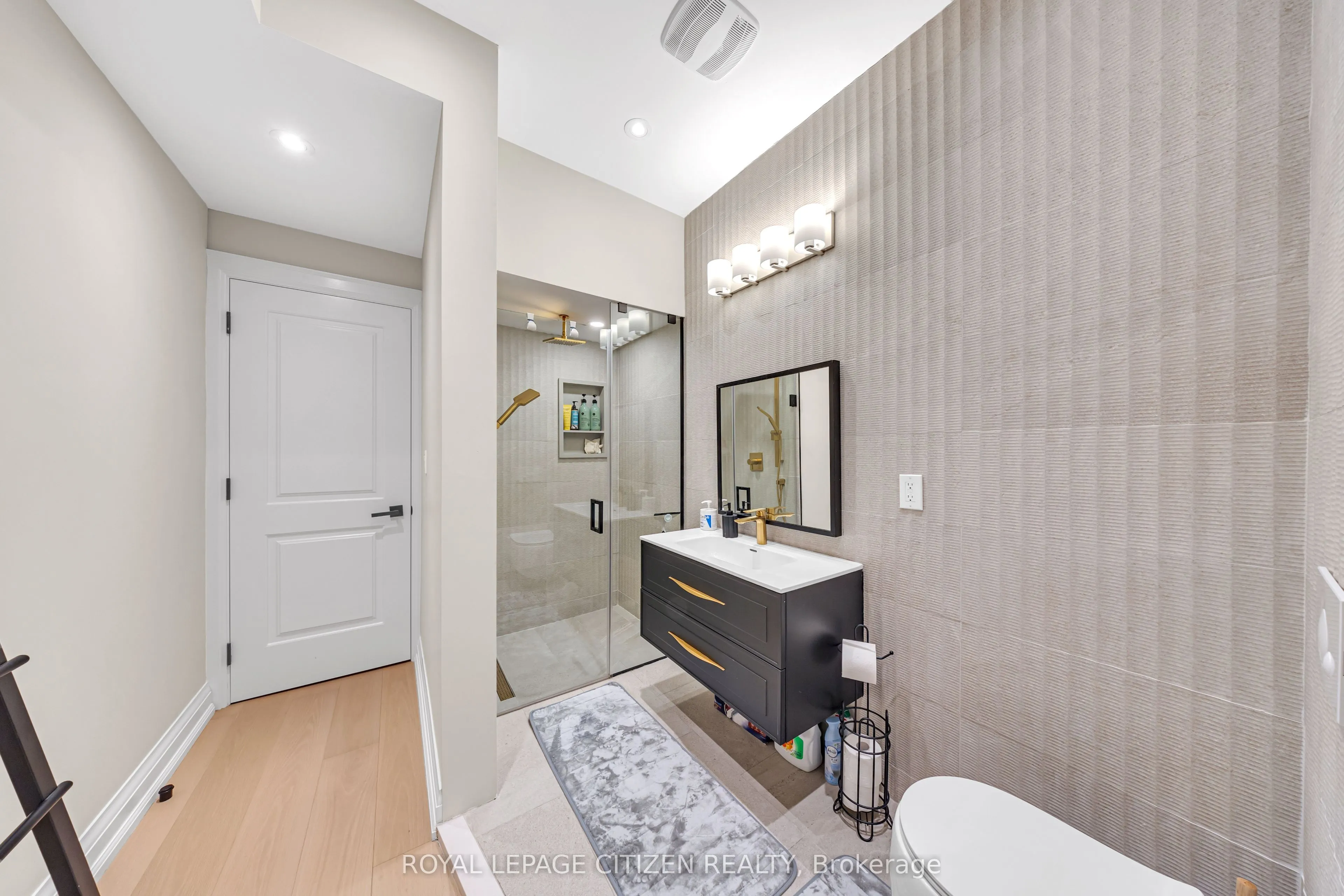 124 Caledonia Road