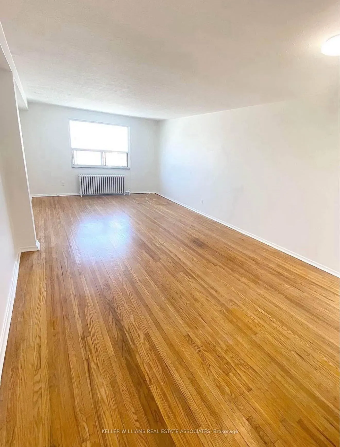 237 Lakeshore Road E, #3