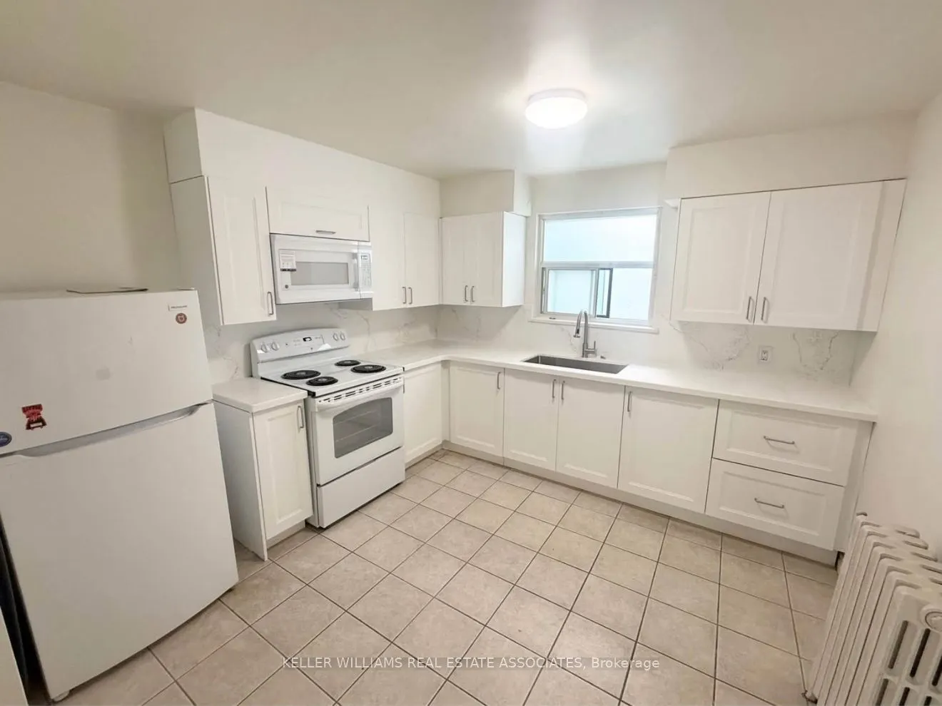237 Lakeshore Road E, #3