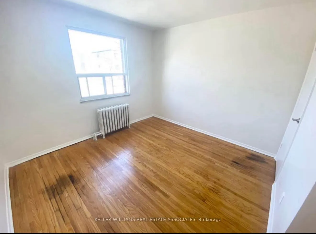 237 Lakeshore Road E, #3