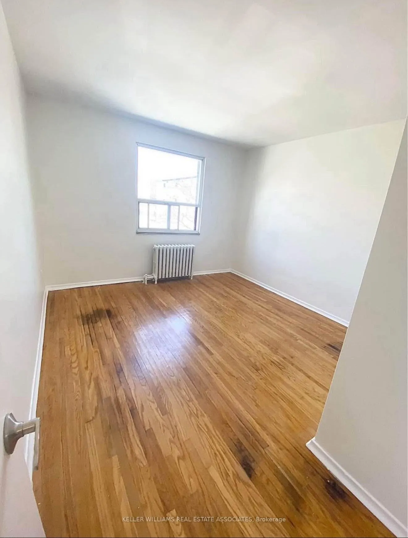 237 Lakeshore Road E, #3