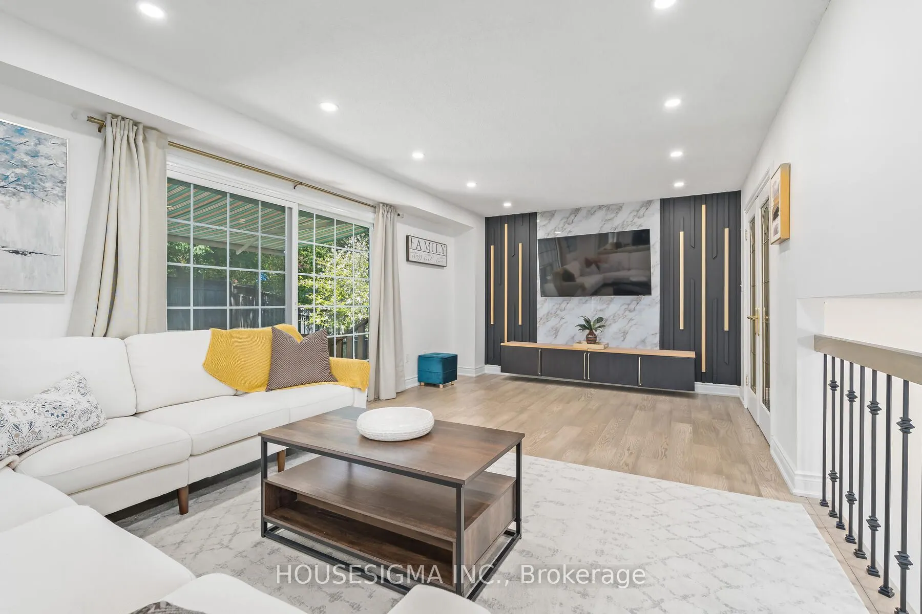 4212 Powderhorn Crescent