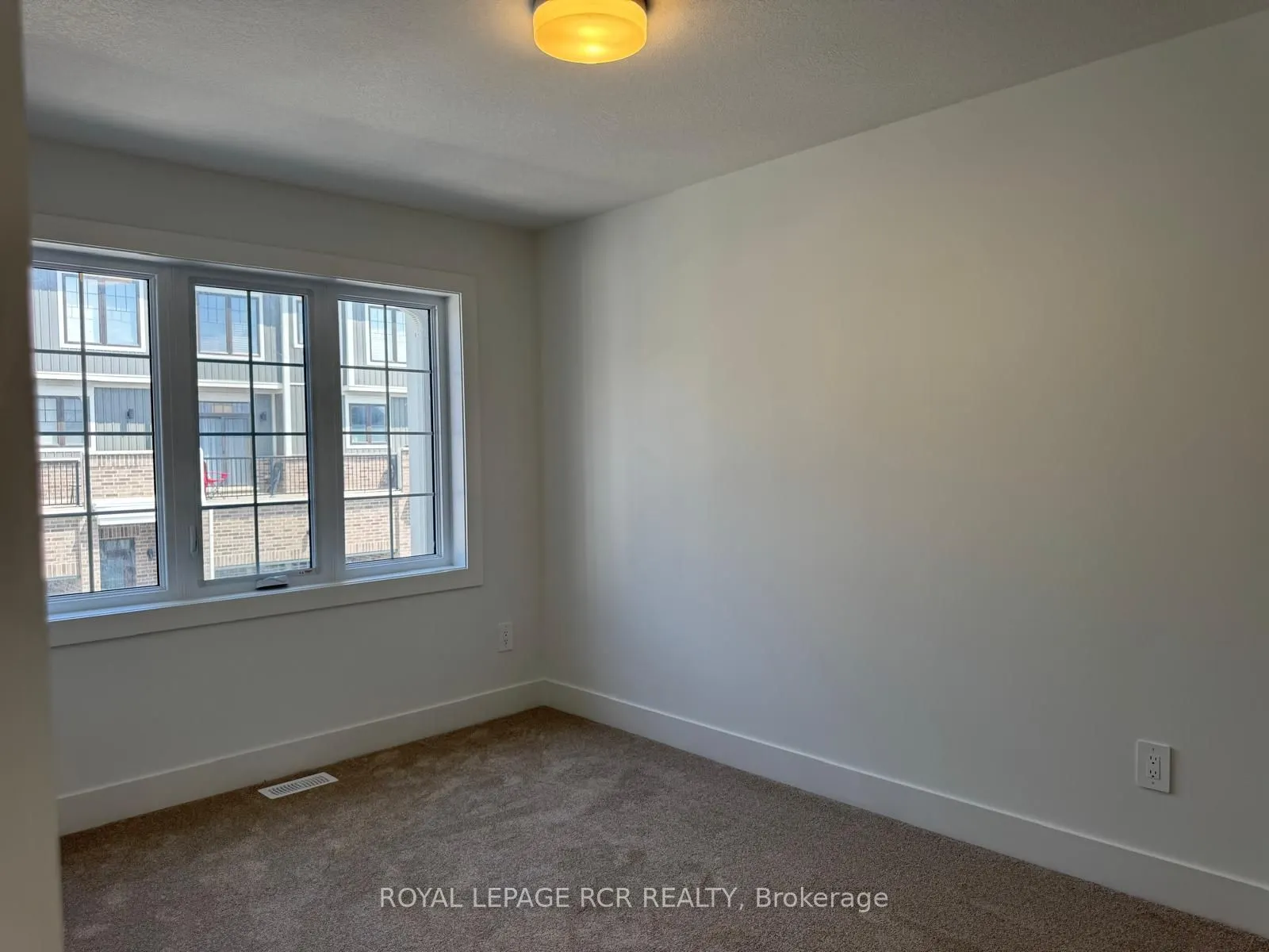 690 Broadway Avenue, #12