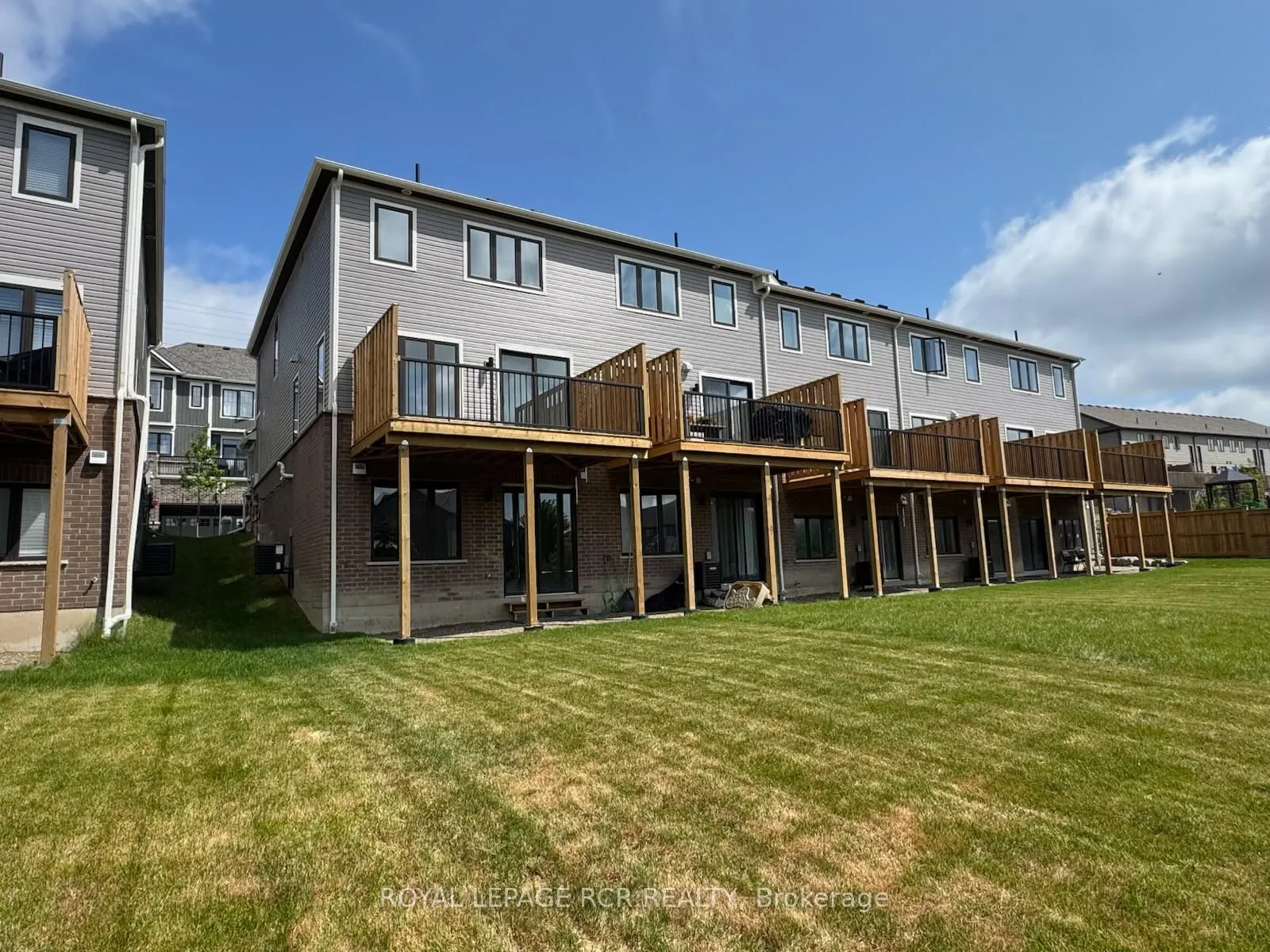 690 Broadway Avenue, #12
