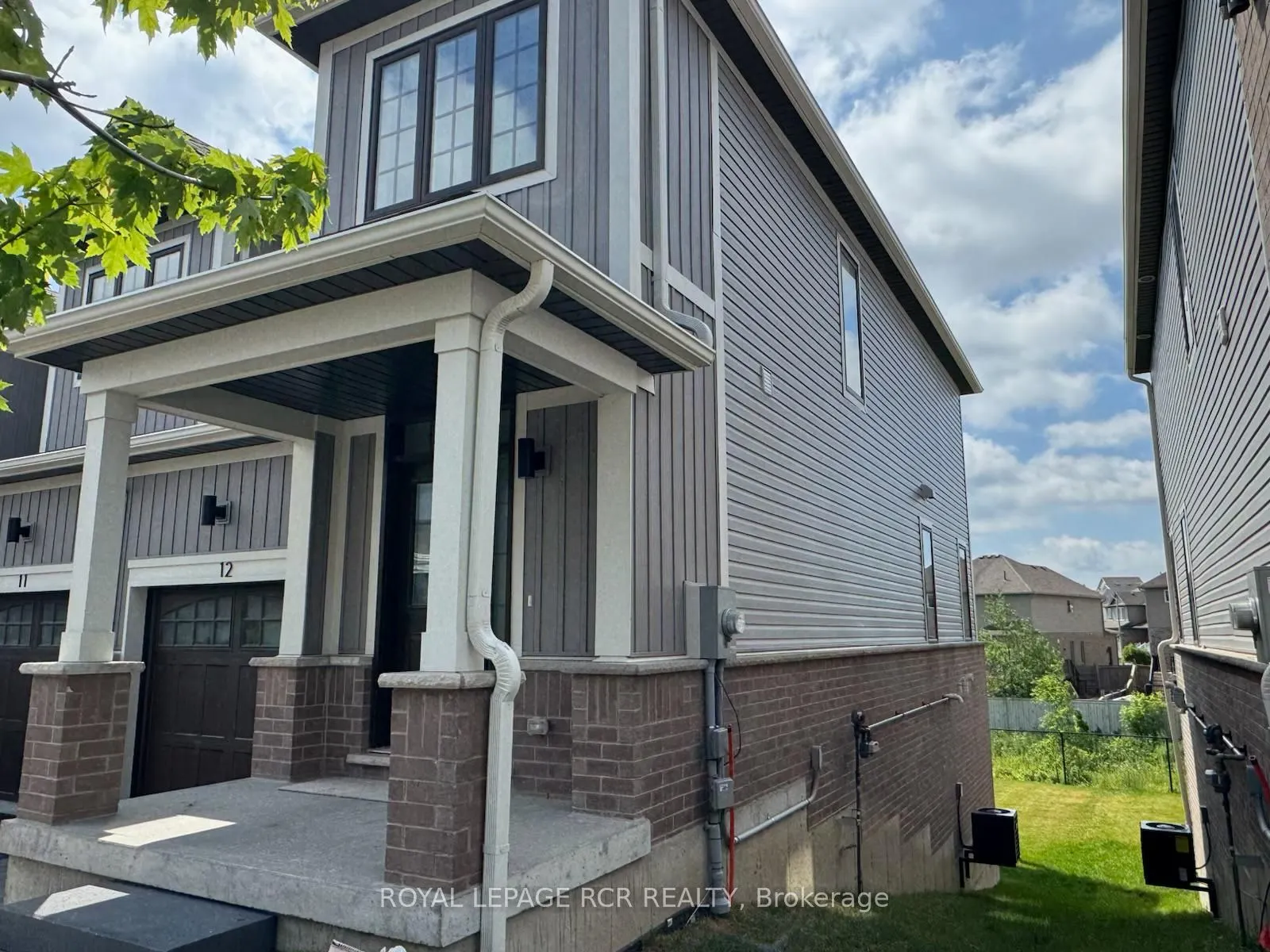 690 Broadway Avenue, #12