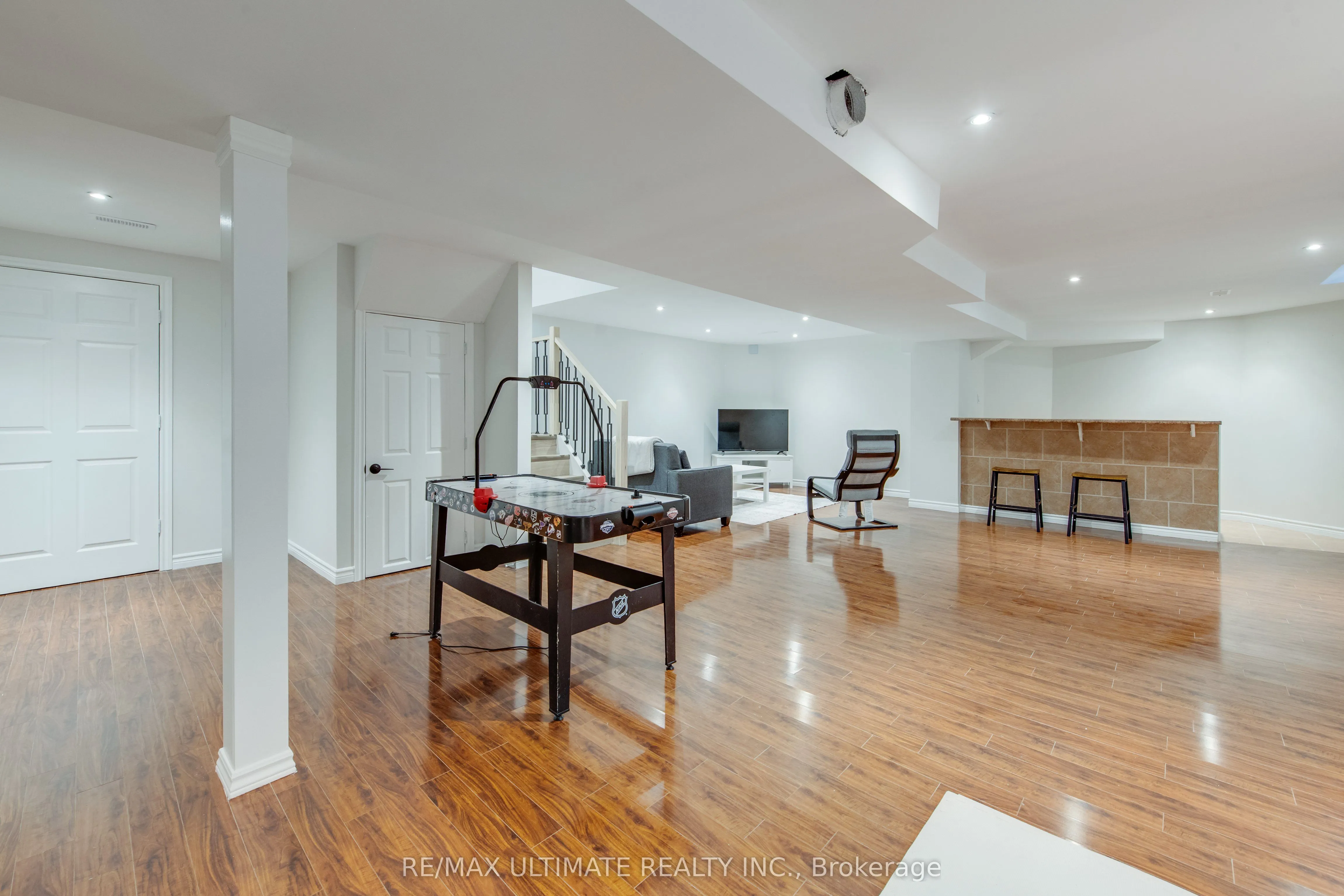 90 Cedargove Road
