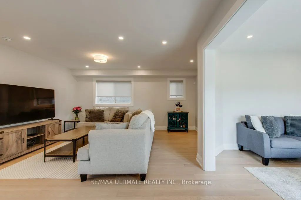 90 Cedargove Road