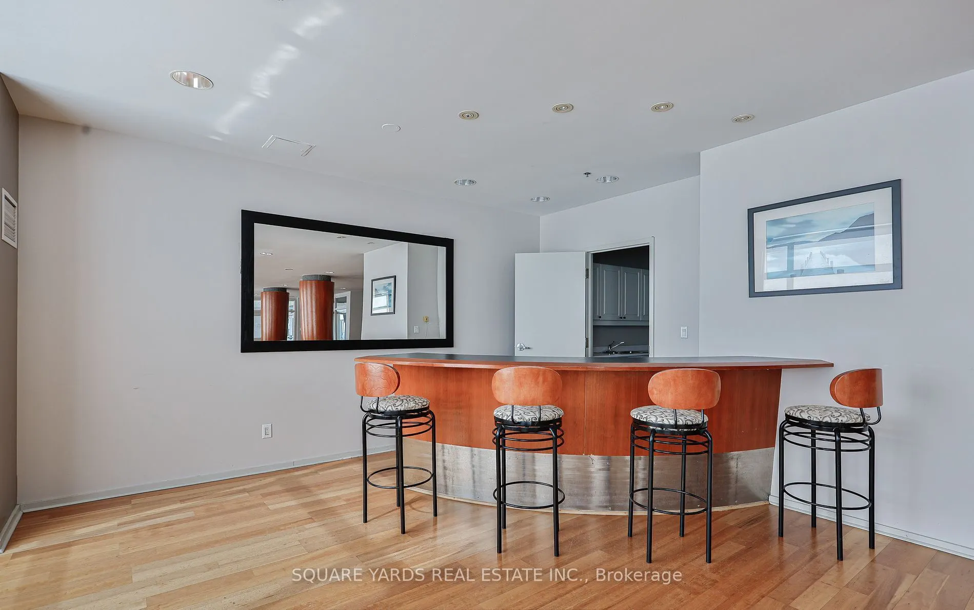 200 Manitoba Street, #412