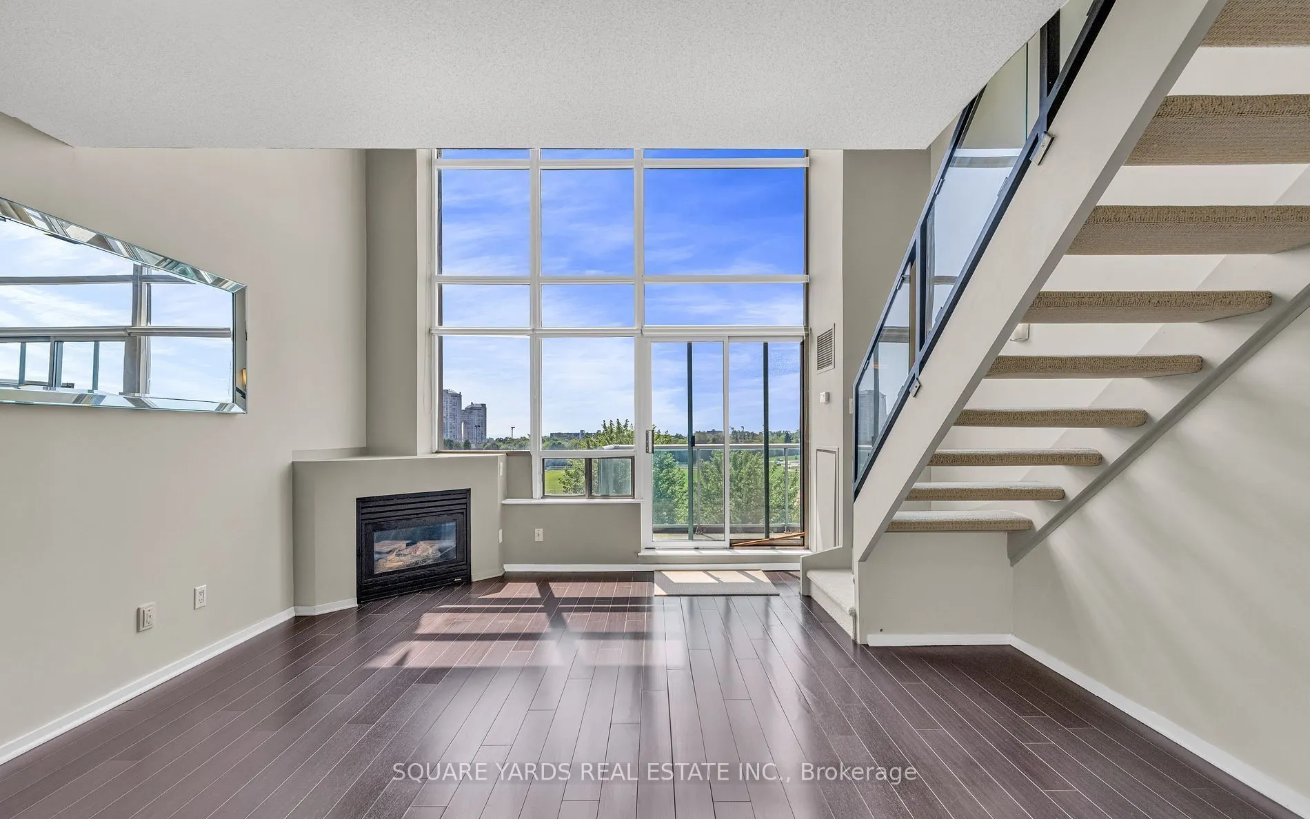 200 Manitoba Street, #412