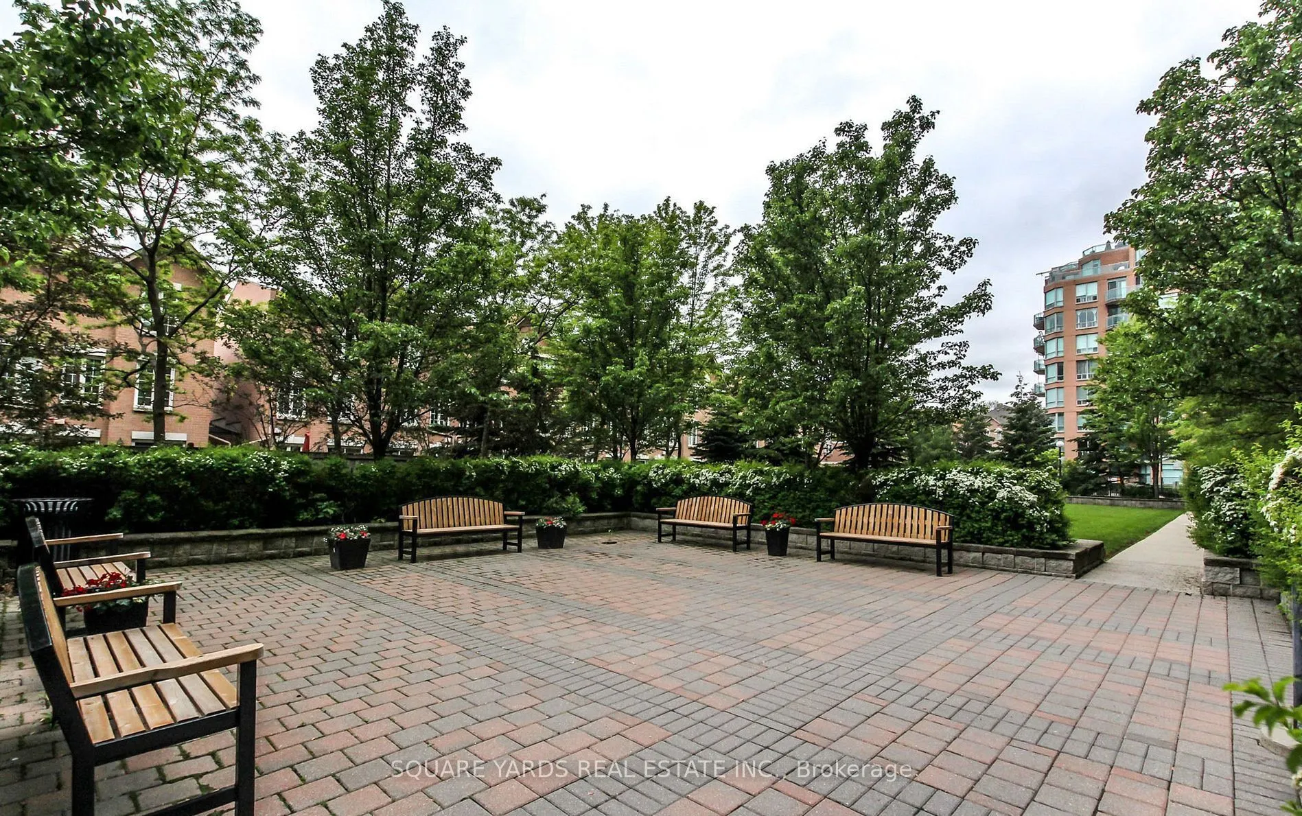 200 Manitoba Street, #412