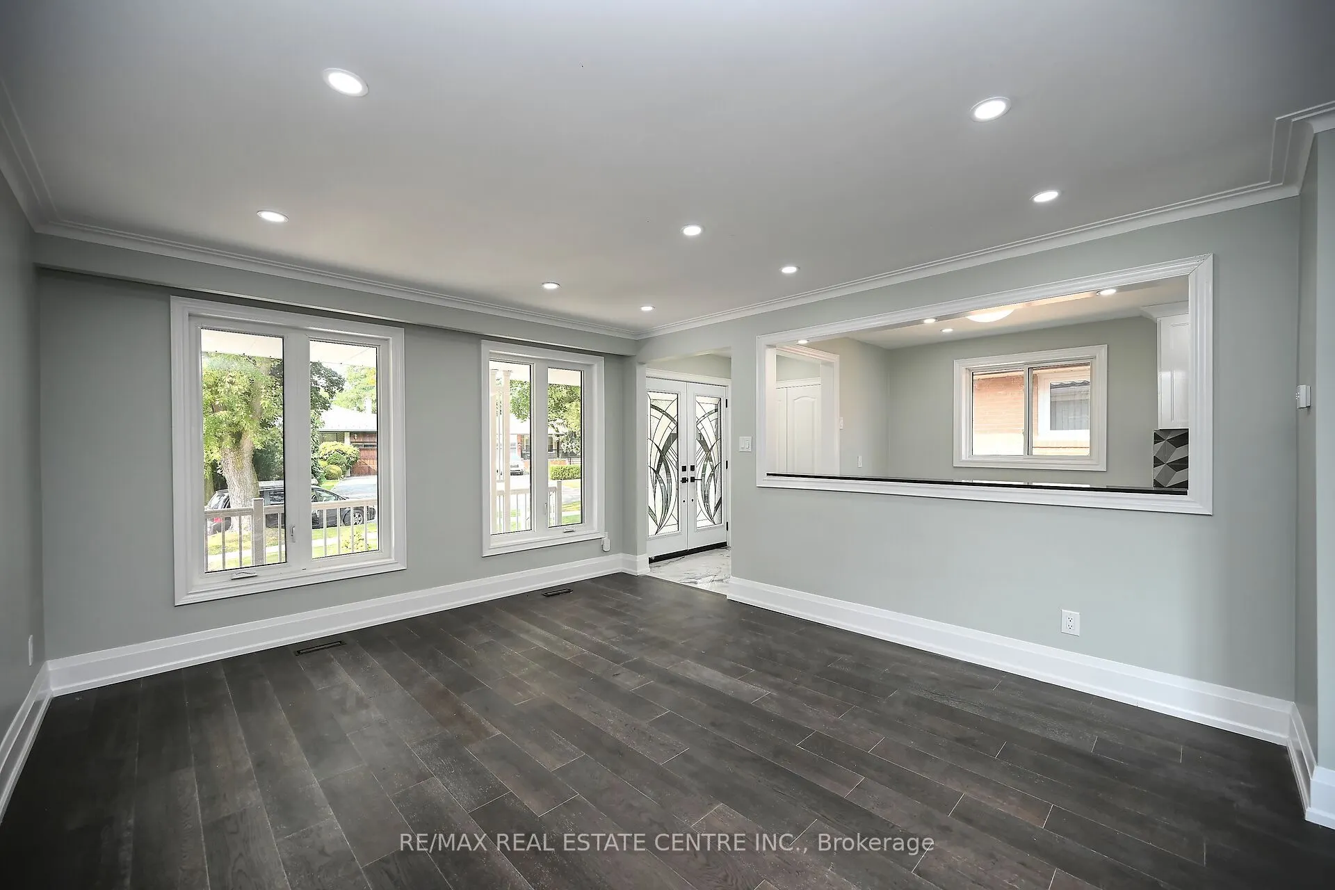 526 Selsey Drive