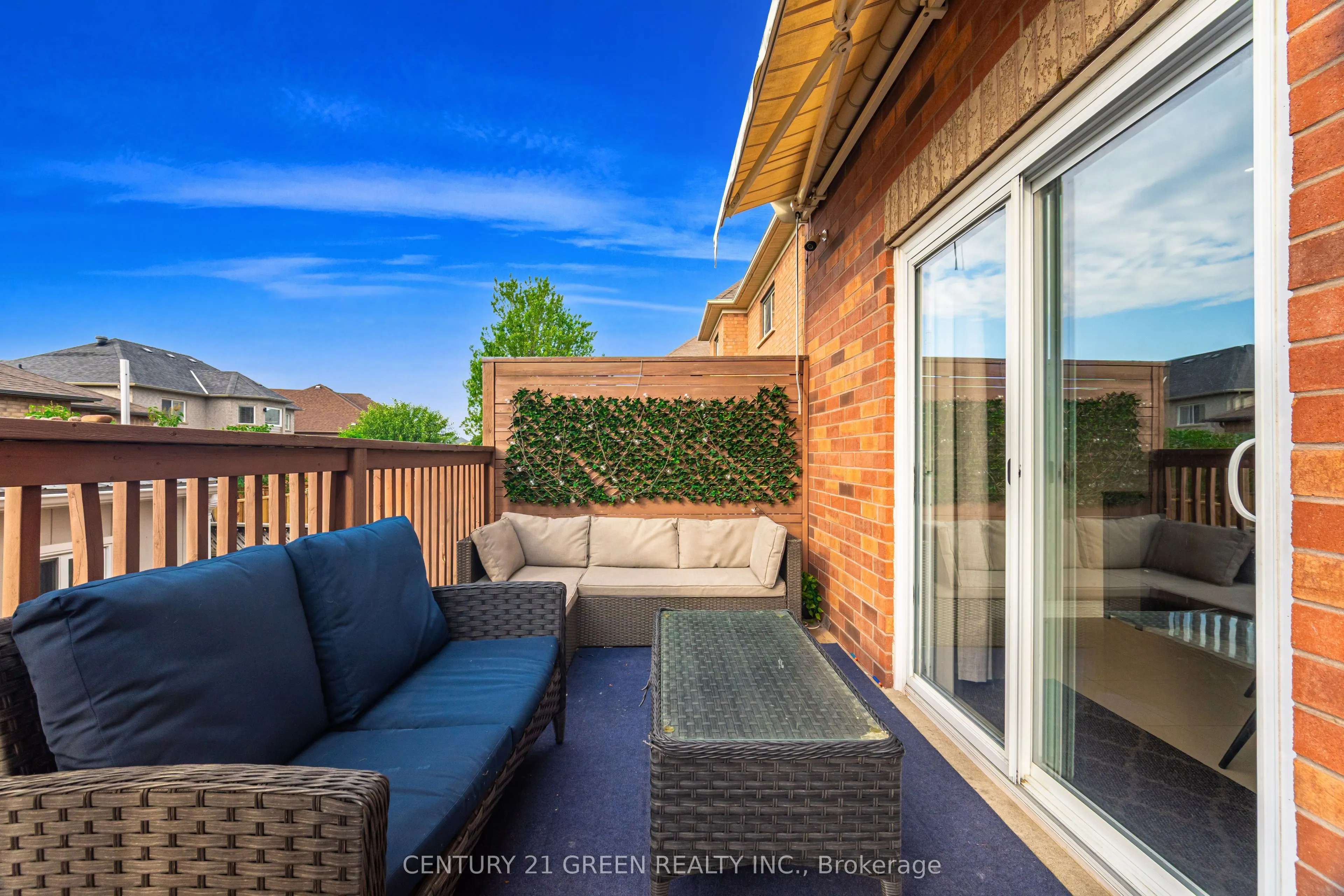 193 Royal Valley Drive