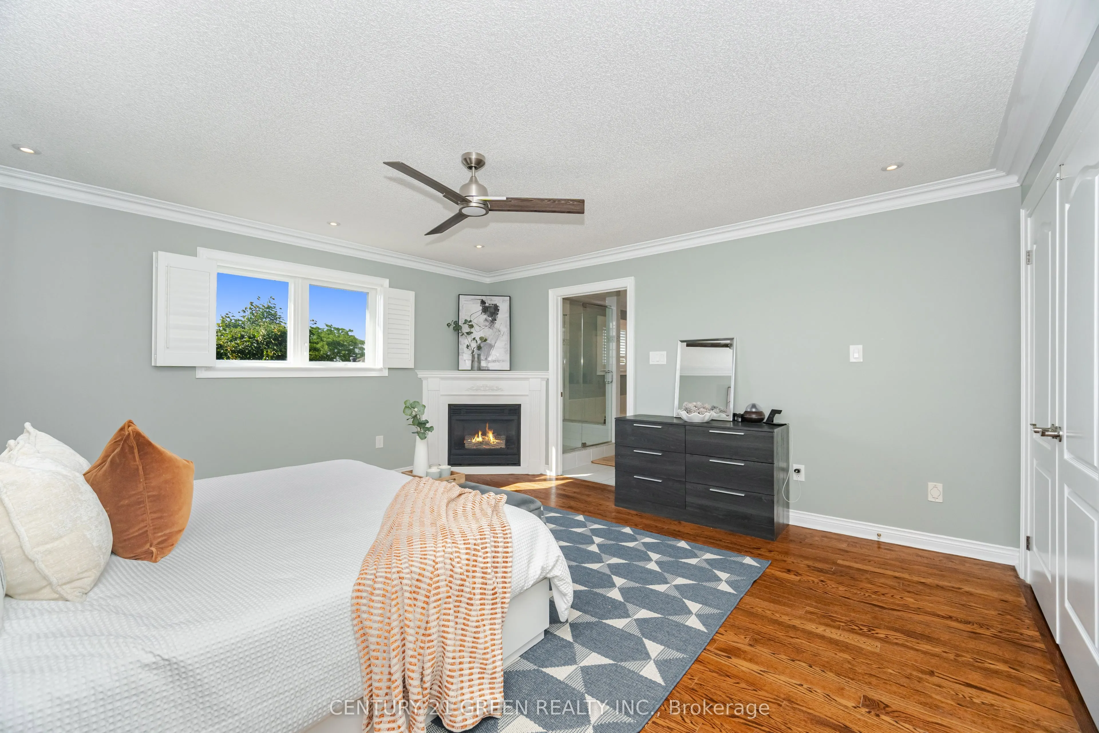 193 Royal Valley Drive