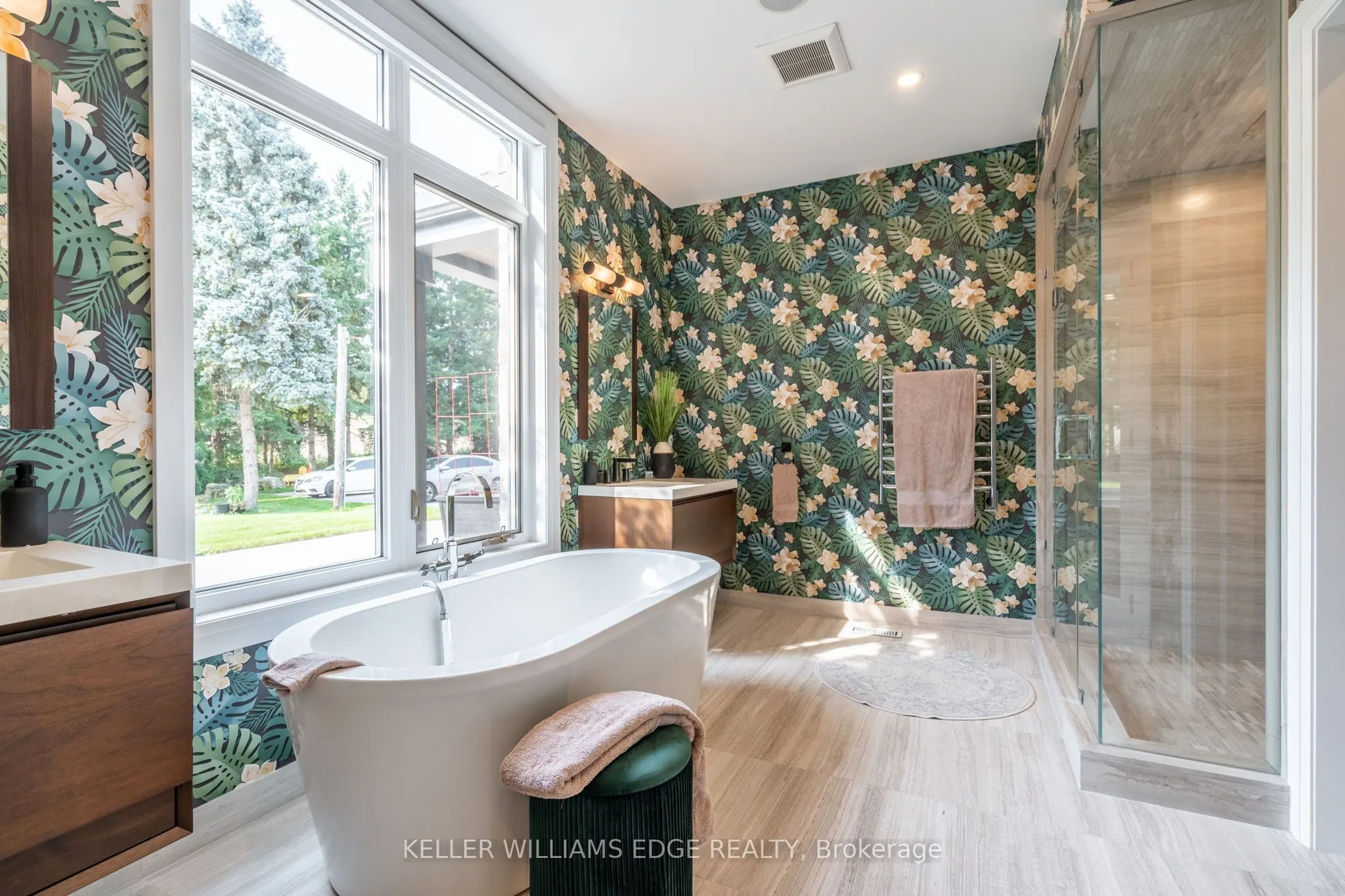5500 Steeles Avenue W