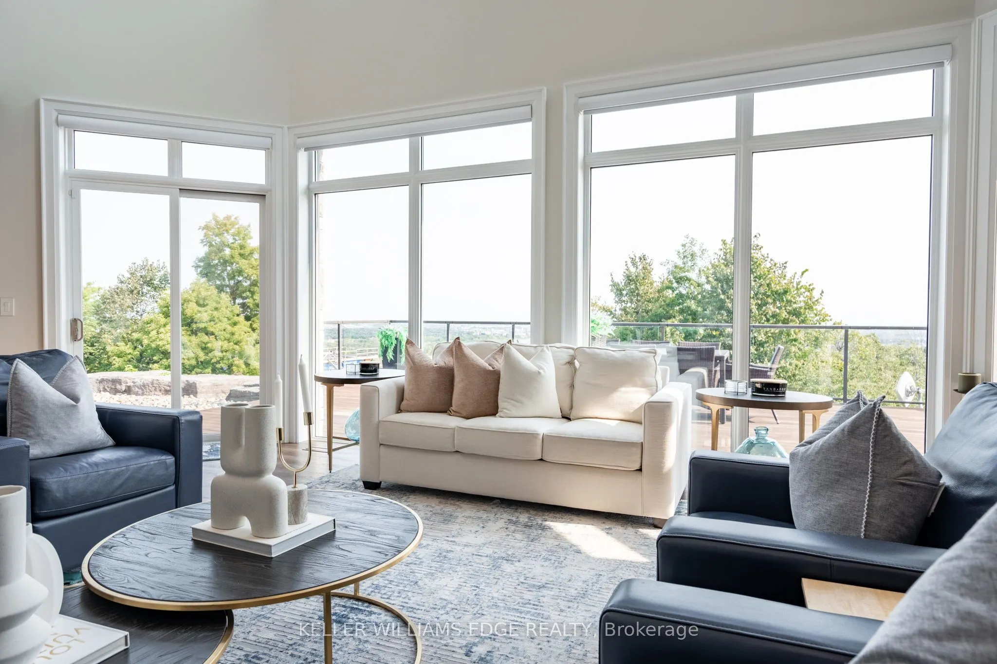 5500 Steeles Avenue W