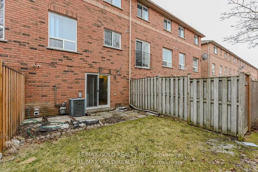 170 Havelock Drive, #21