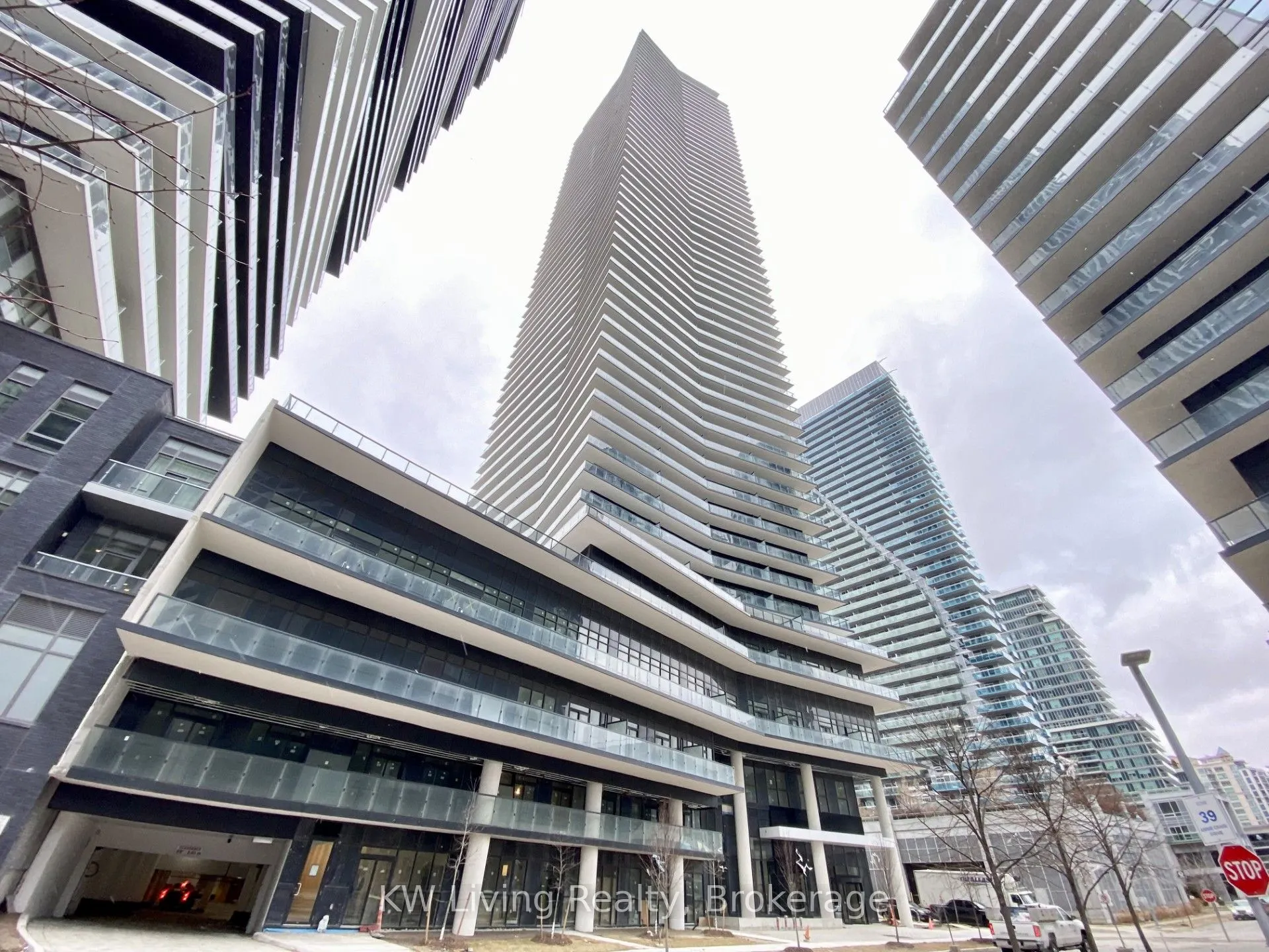 38 Annie Craig Drive, #4610