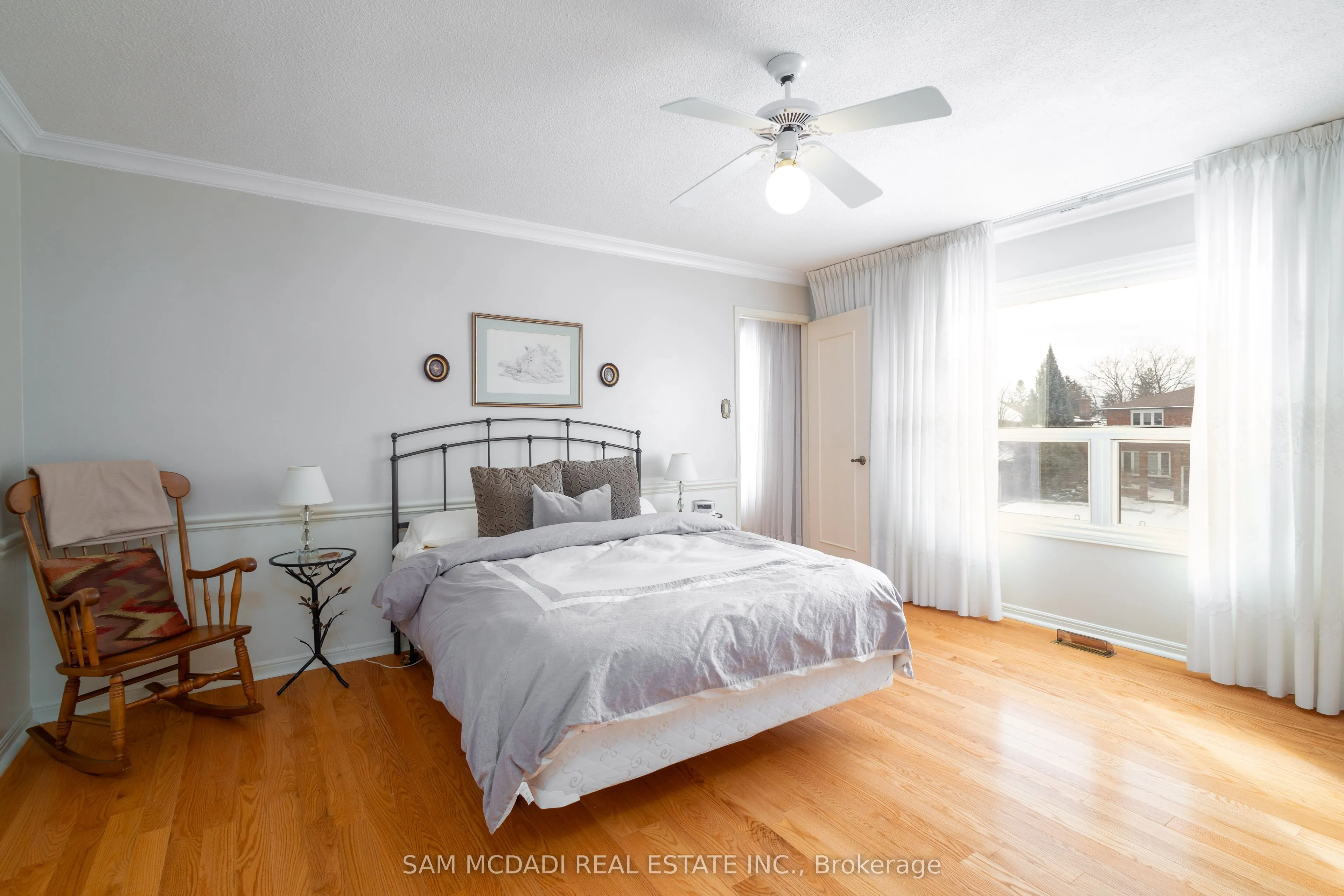 2529 Claymore Crescent