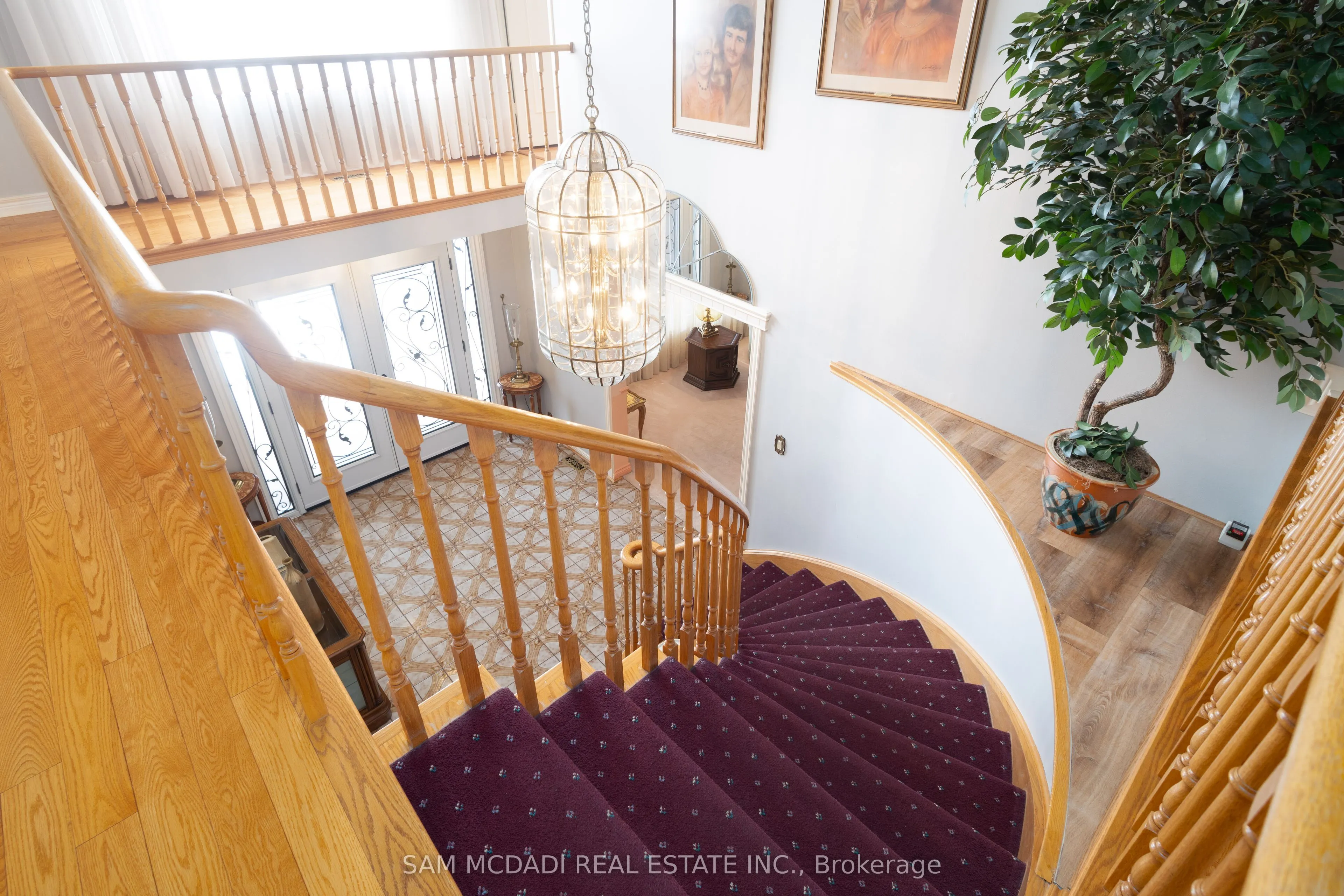 2529 Claymore Crescent