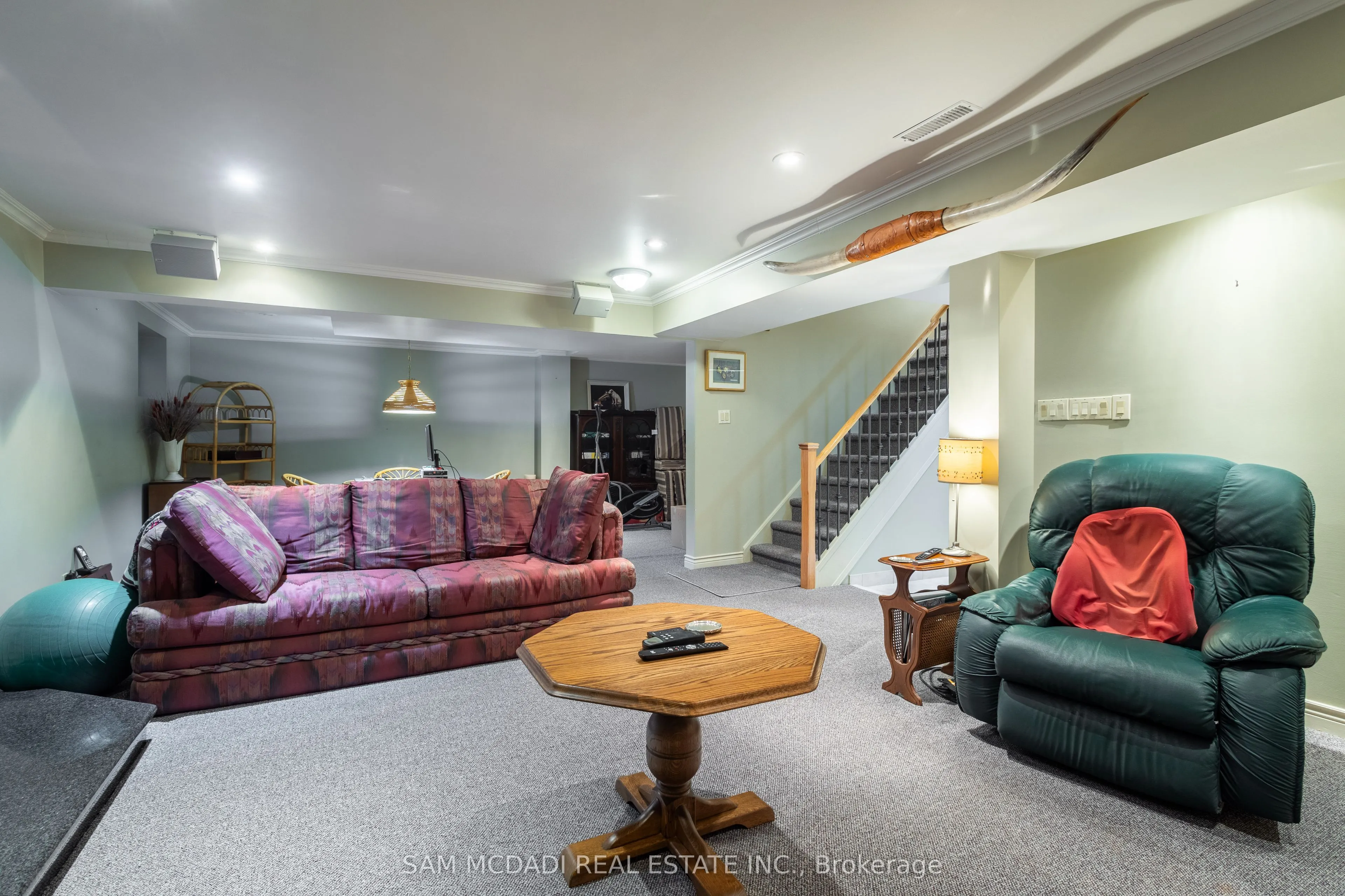 2529 Claymore Crescent