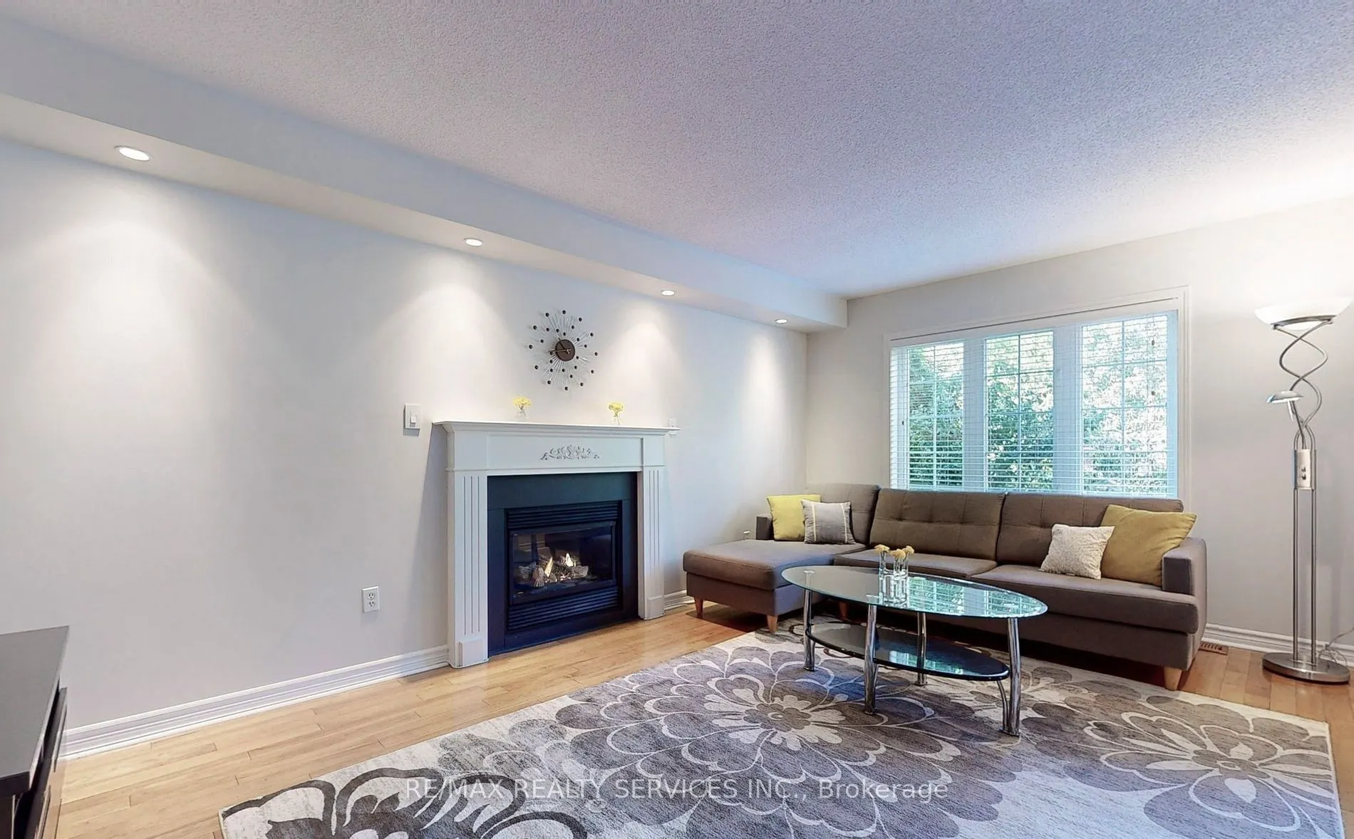 16 Fairway Court