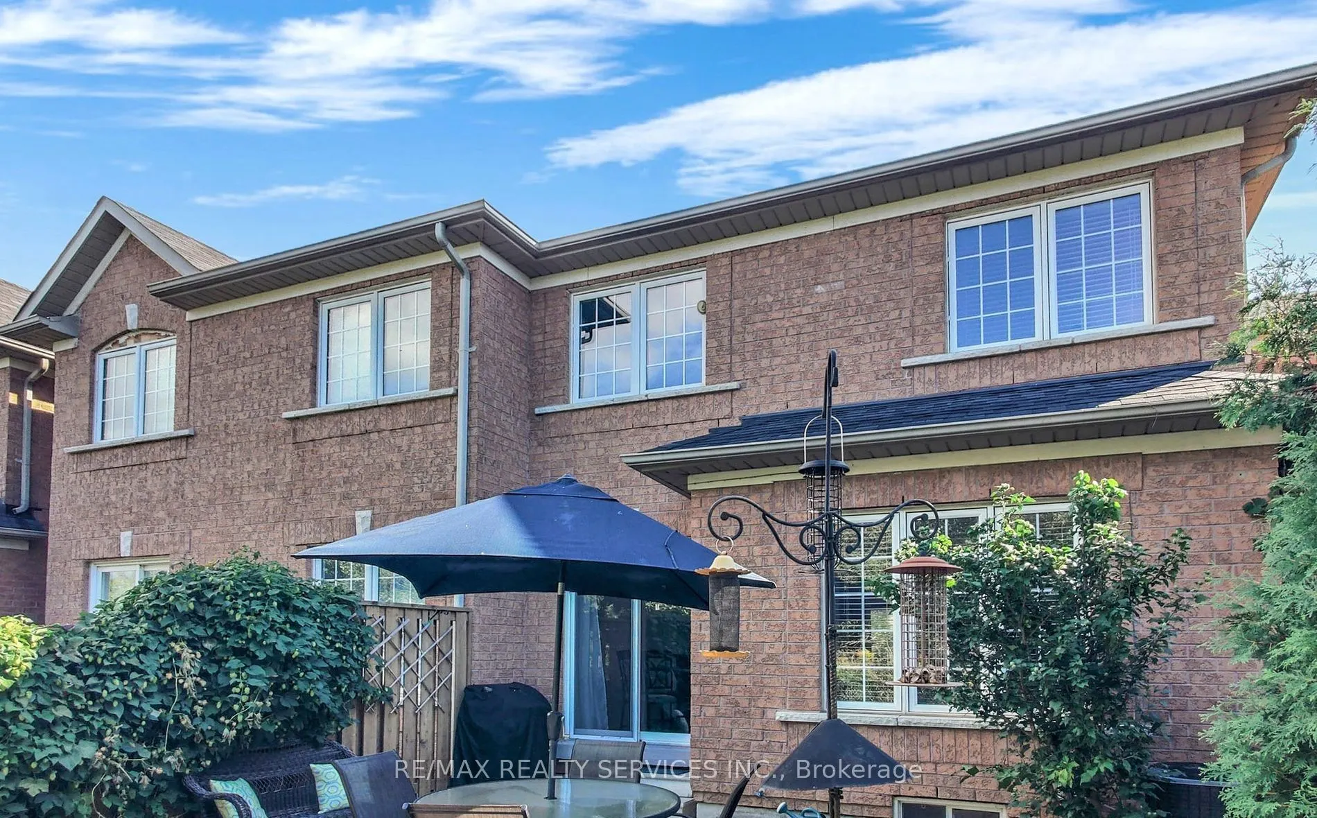 16 Fairway Court