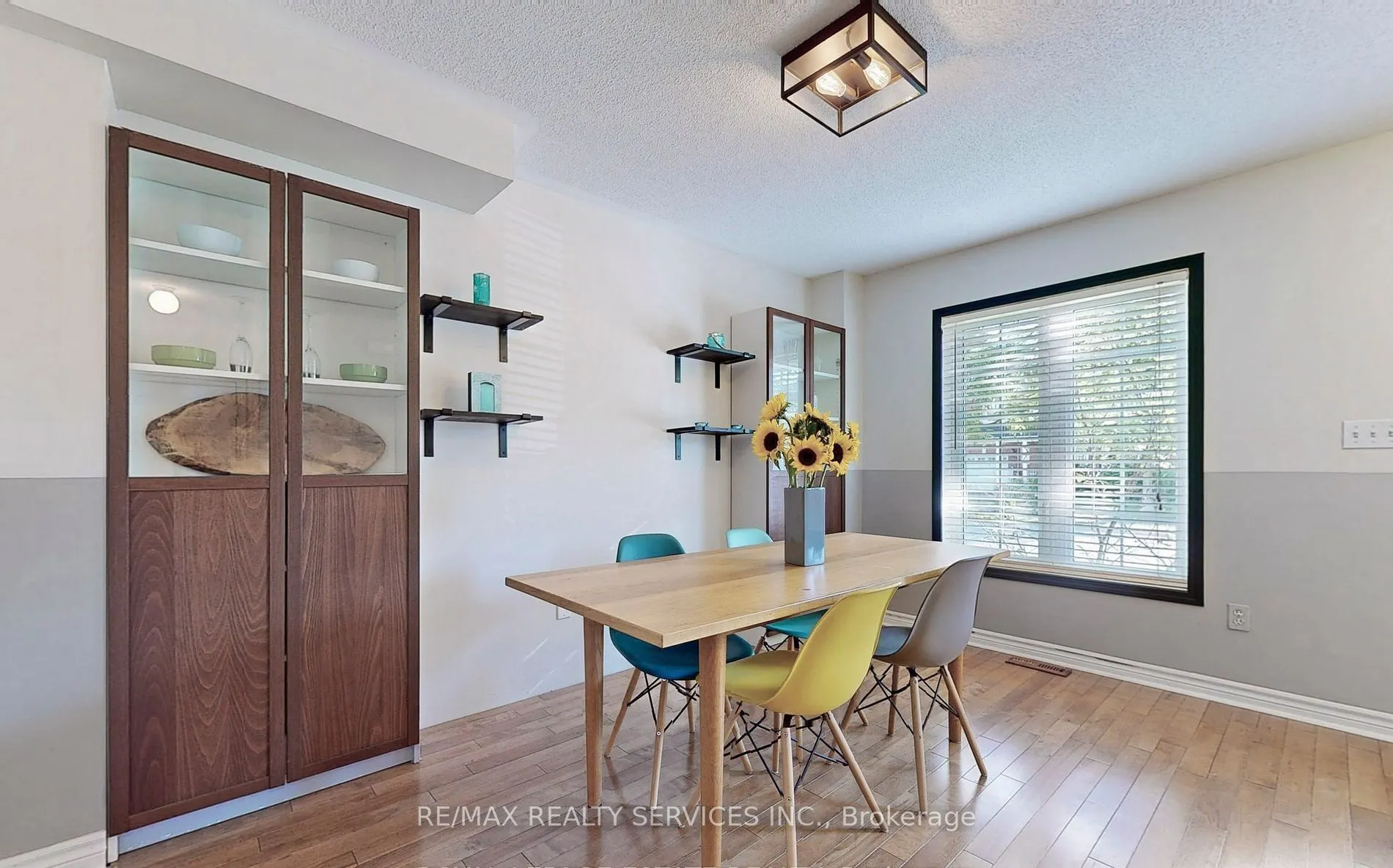16 Fairway Court