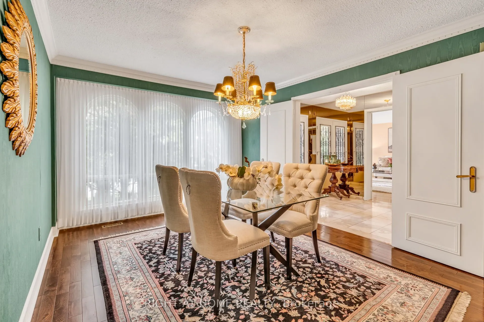 5 Poplar Heights Drive