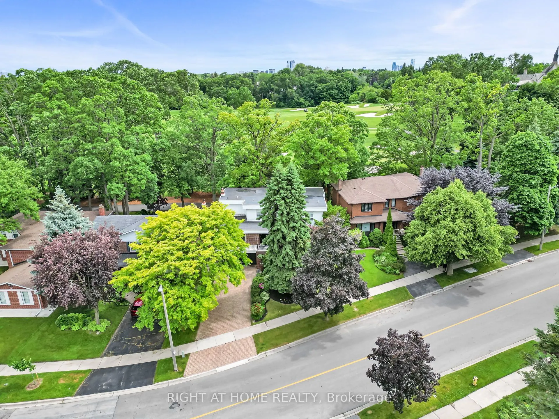 5 Poplar Heights Drive