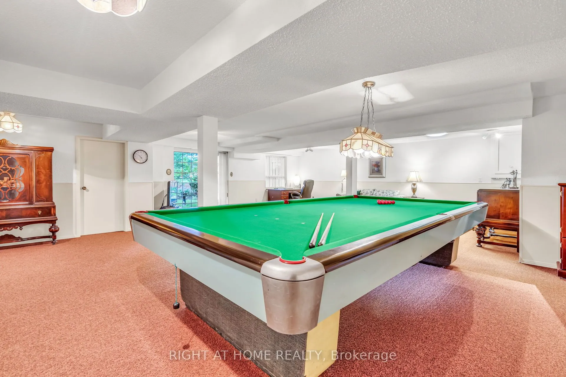 5 Poplar Heights Drive