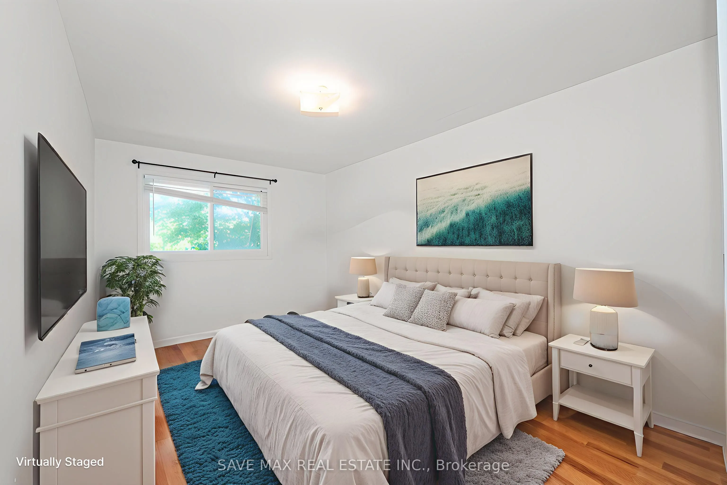 6983 Hickling Crescent