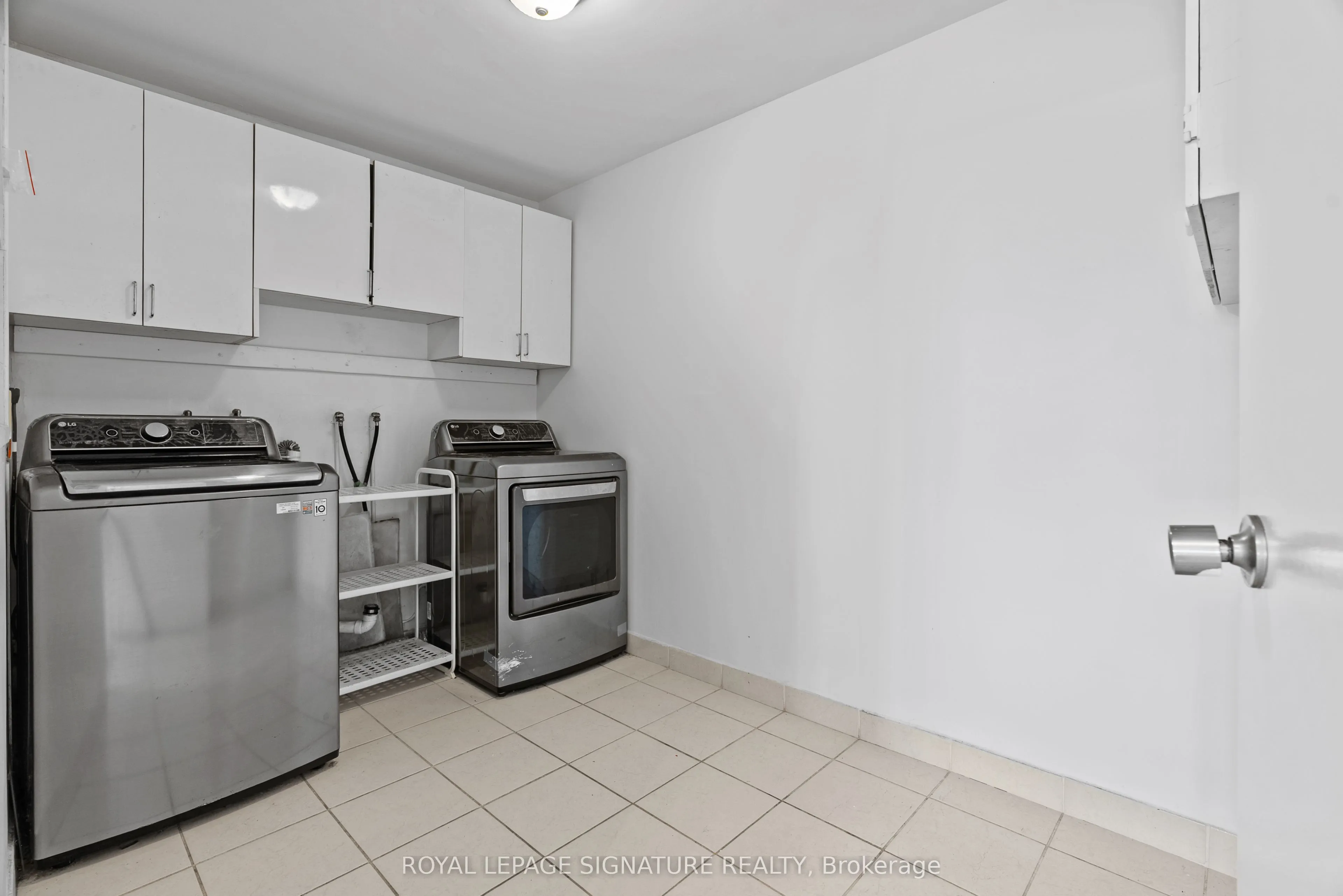 1320 Mississauga Valley Boulevard, #1016