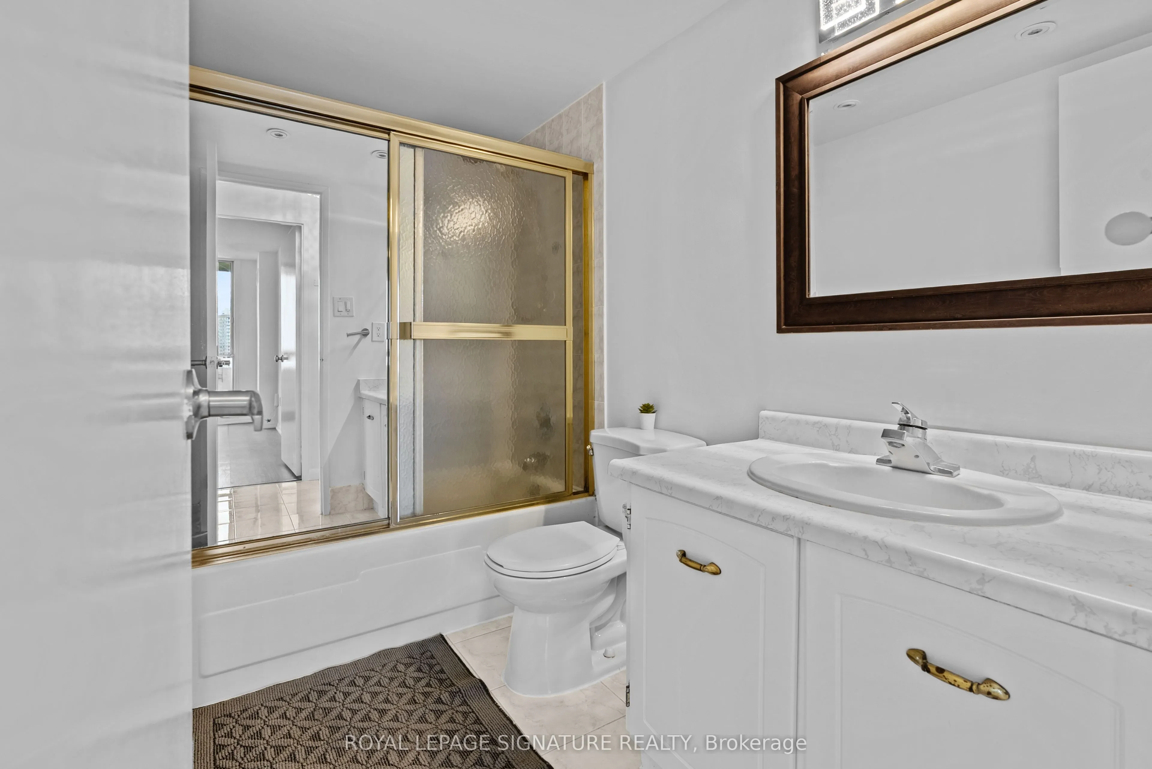 1320 Mississauga Valley Boulevard, #1016