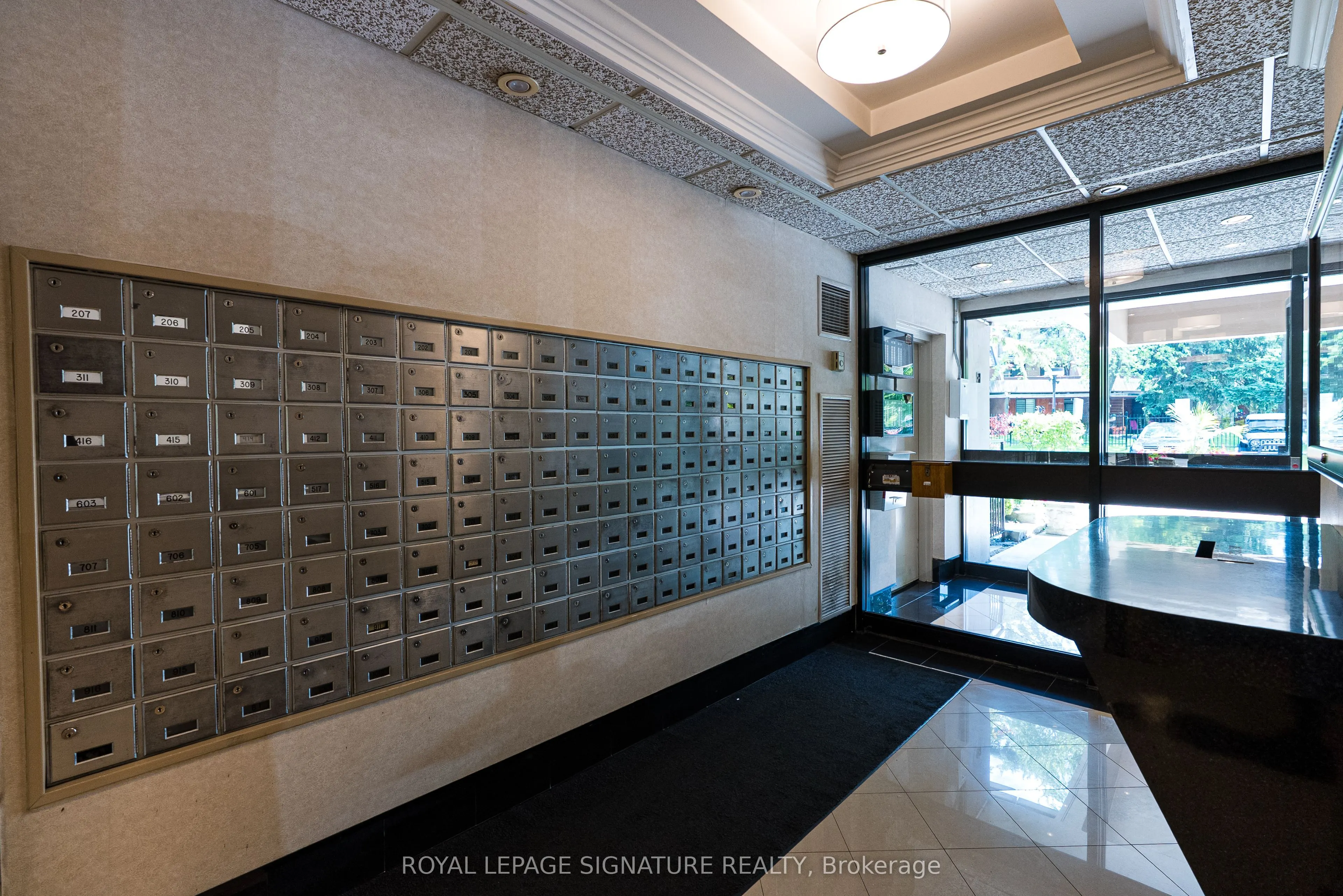 1320 Mississauga Valley Boulevard, #1016