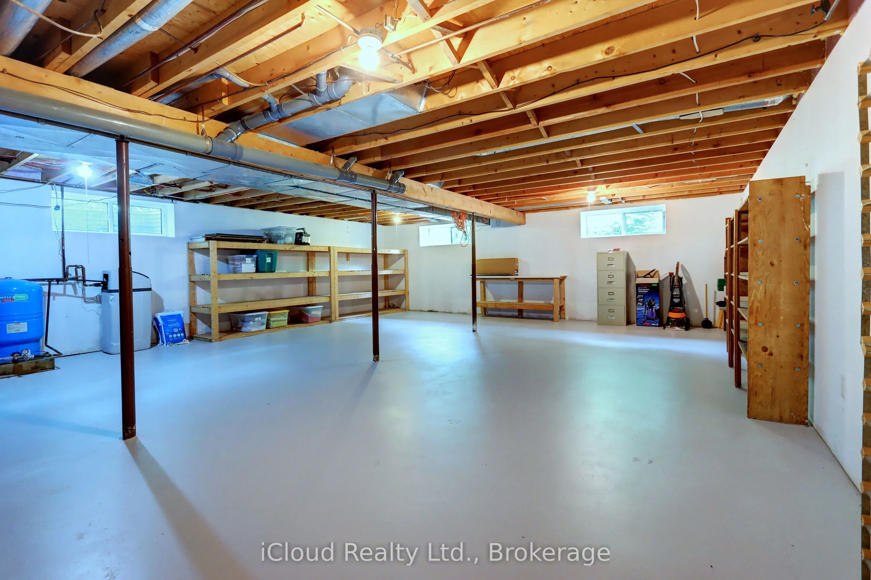 12826 Silvercreek Drive