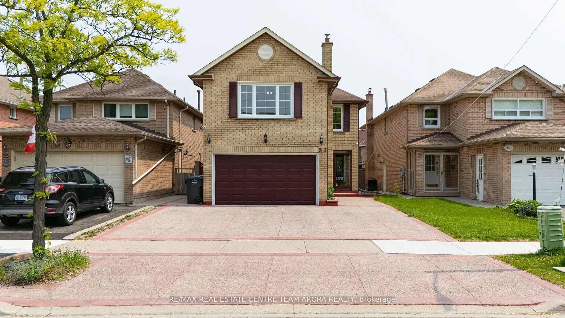 53 Cheviot Crescent