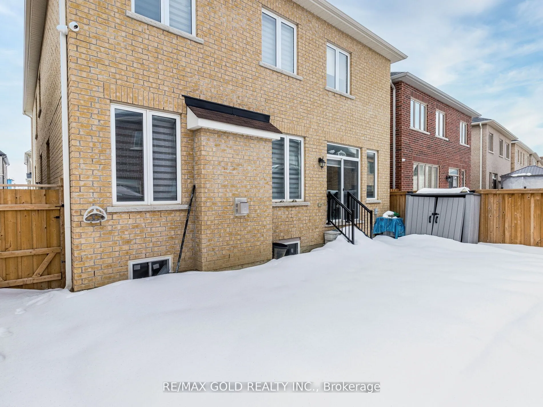 11 Clunburry Road