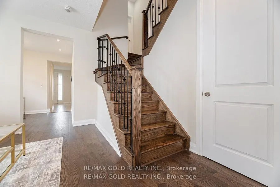 209 Castle Oaks Crossing