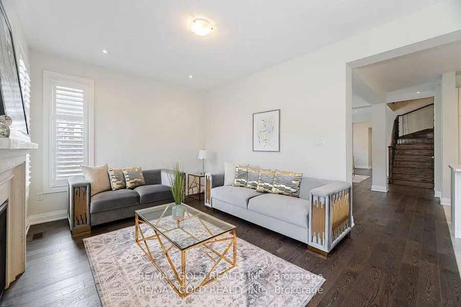 209 Castle Oaks Crossing