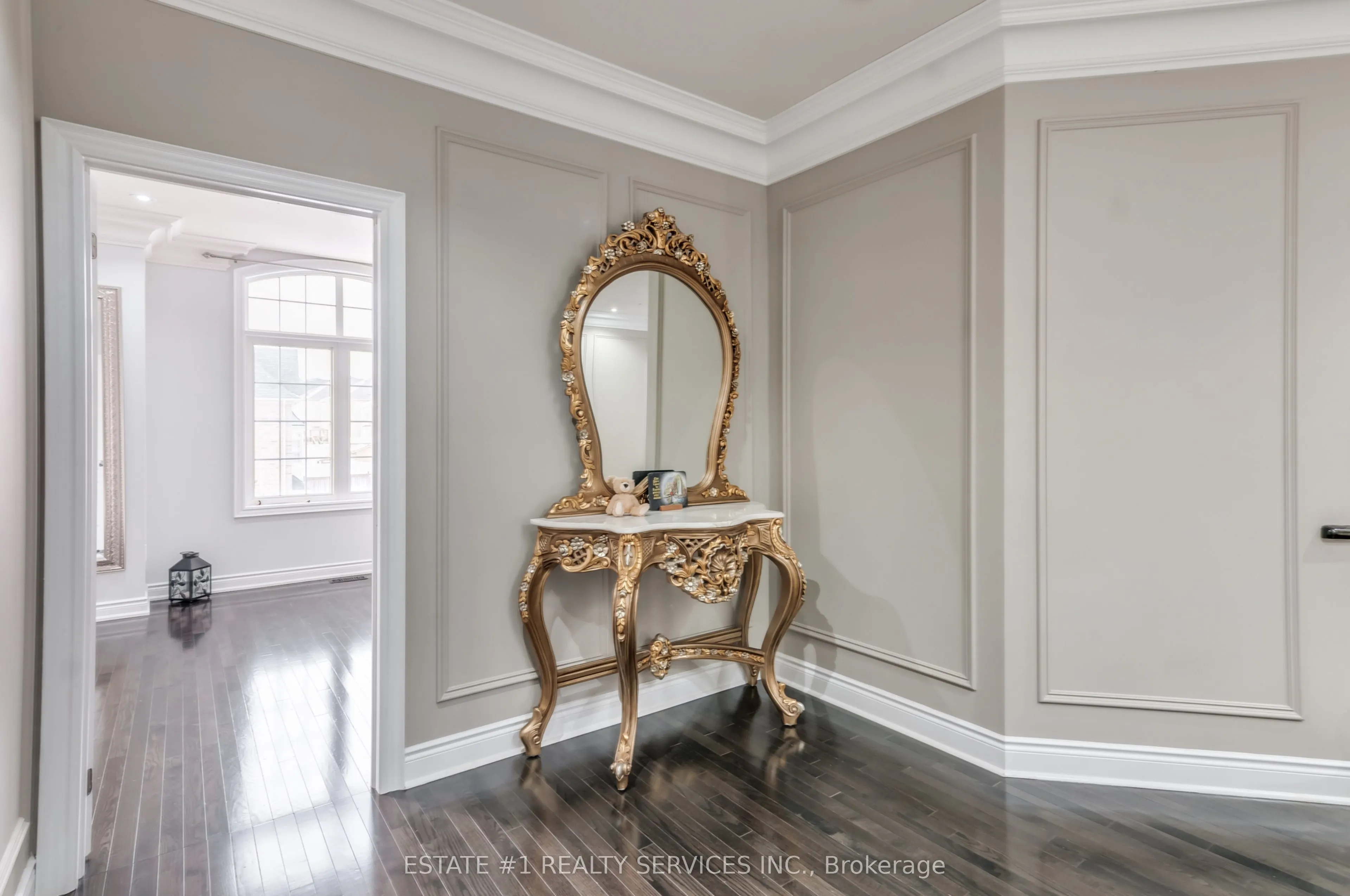 4 Agincourt Circle