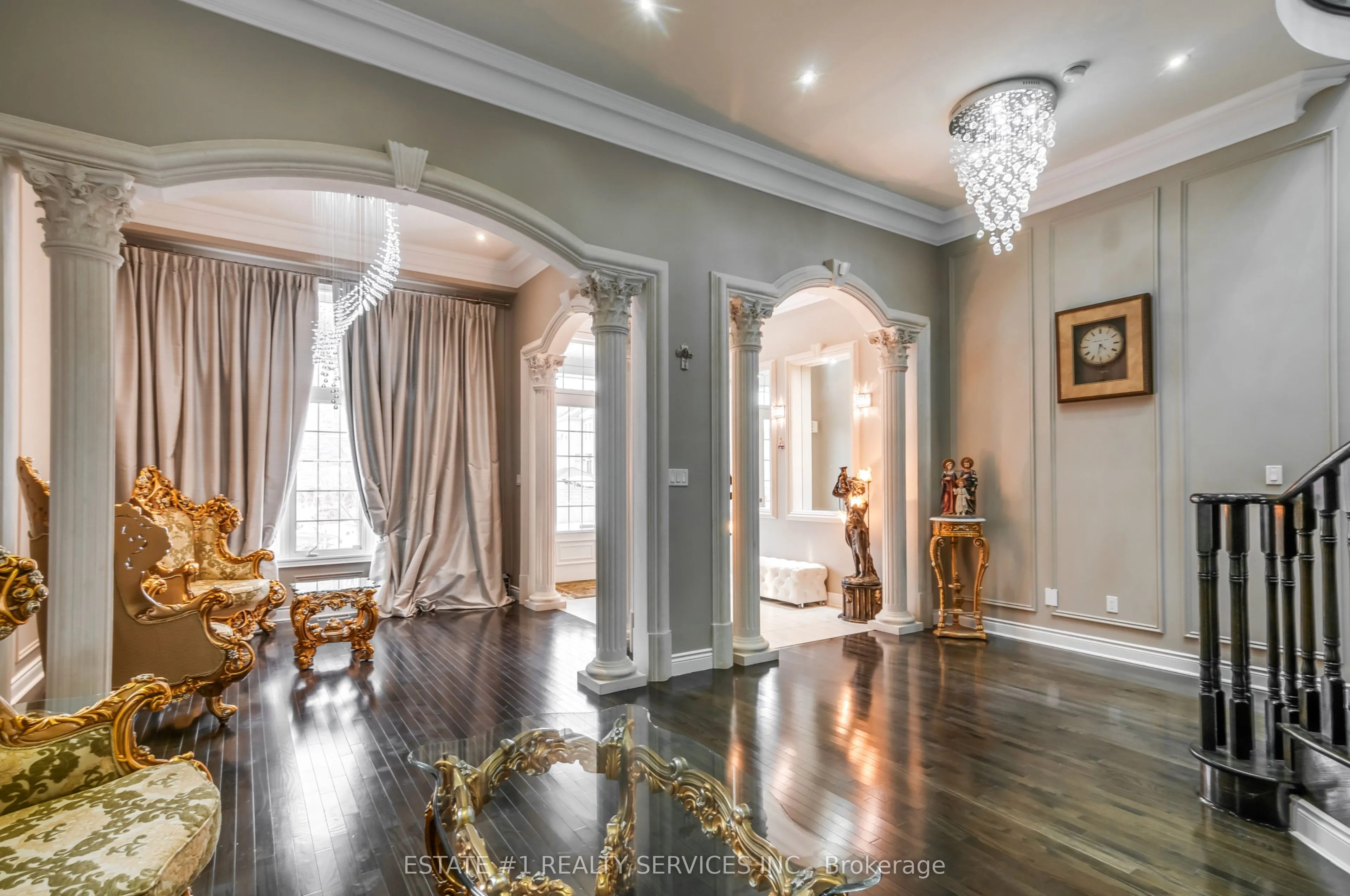 4 Agincourt Circle