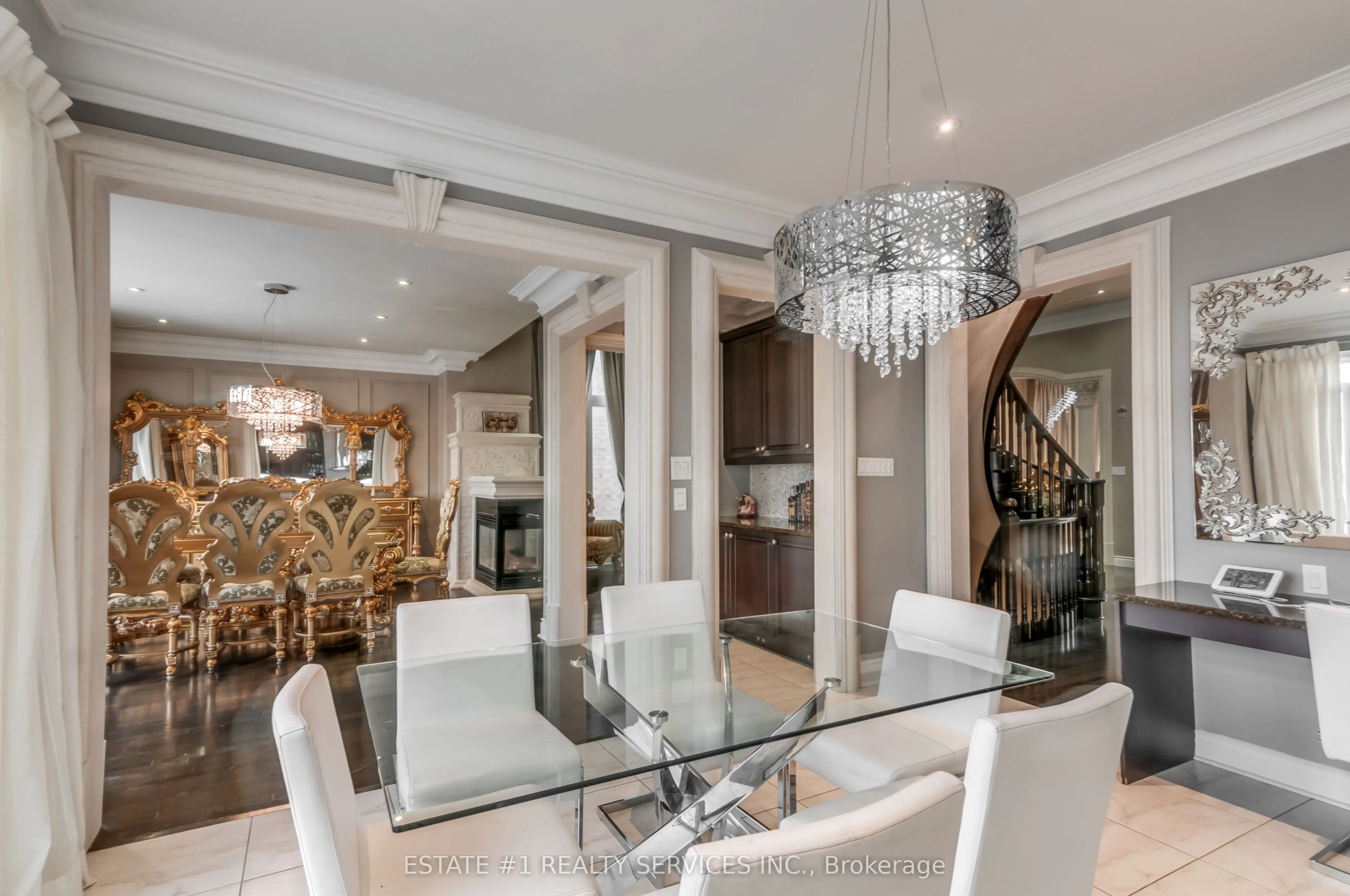 4 Agincourt Circle