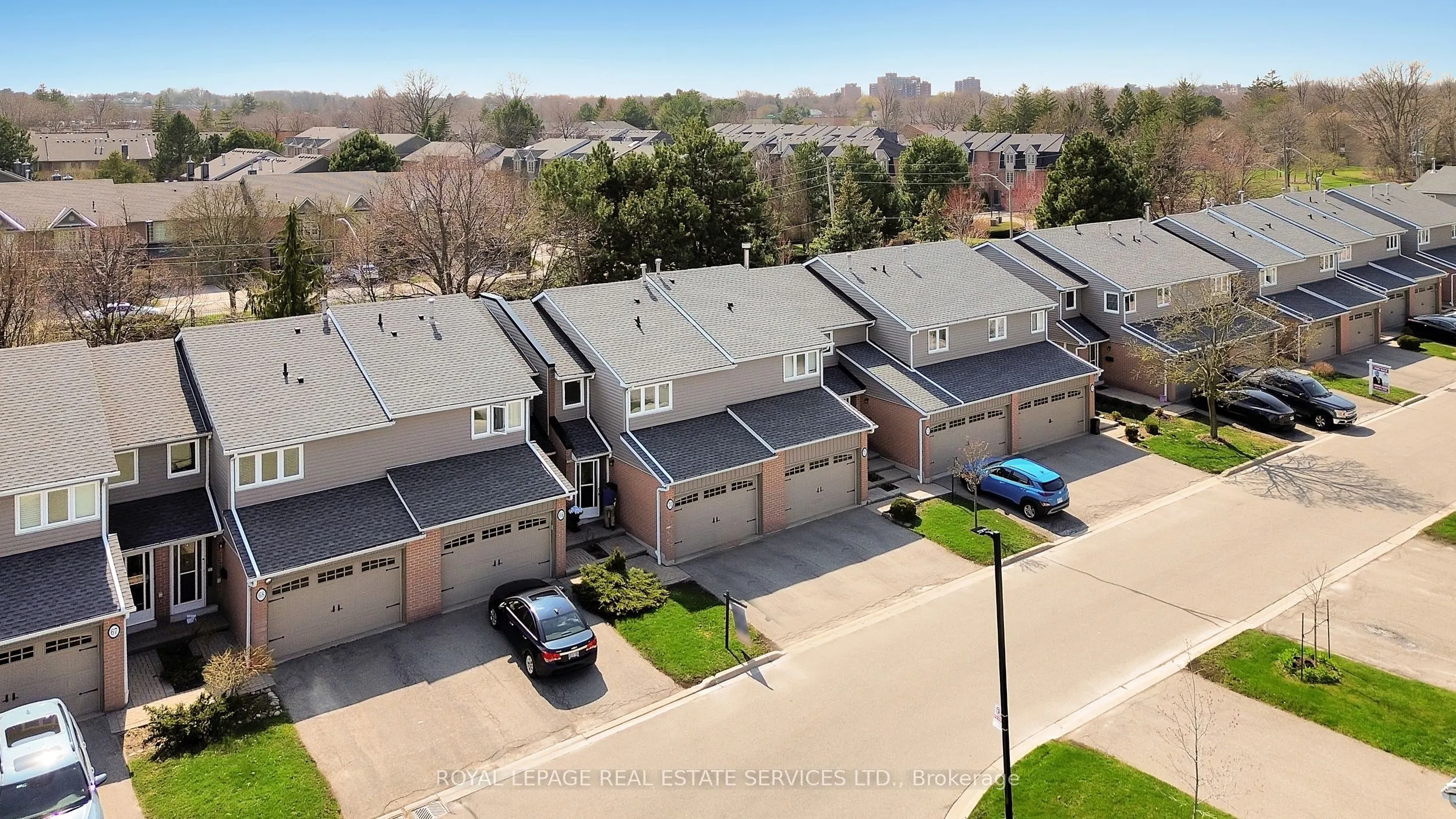 3125 Fifth Line W, #70