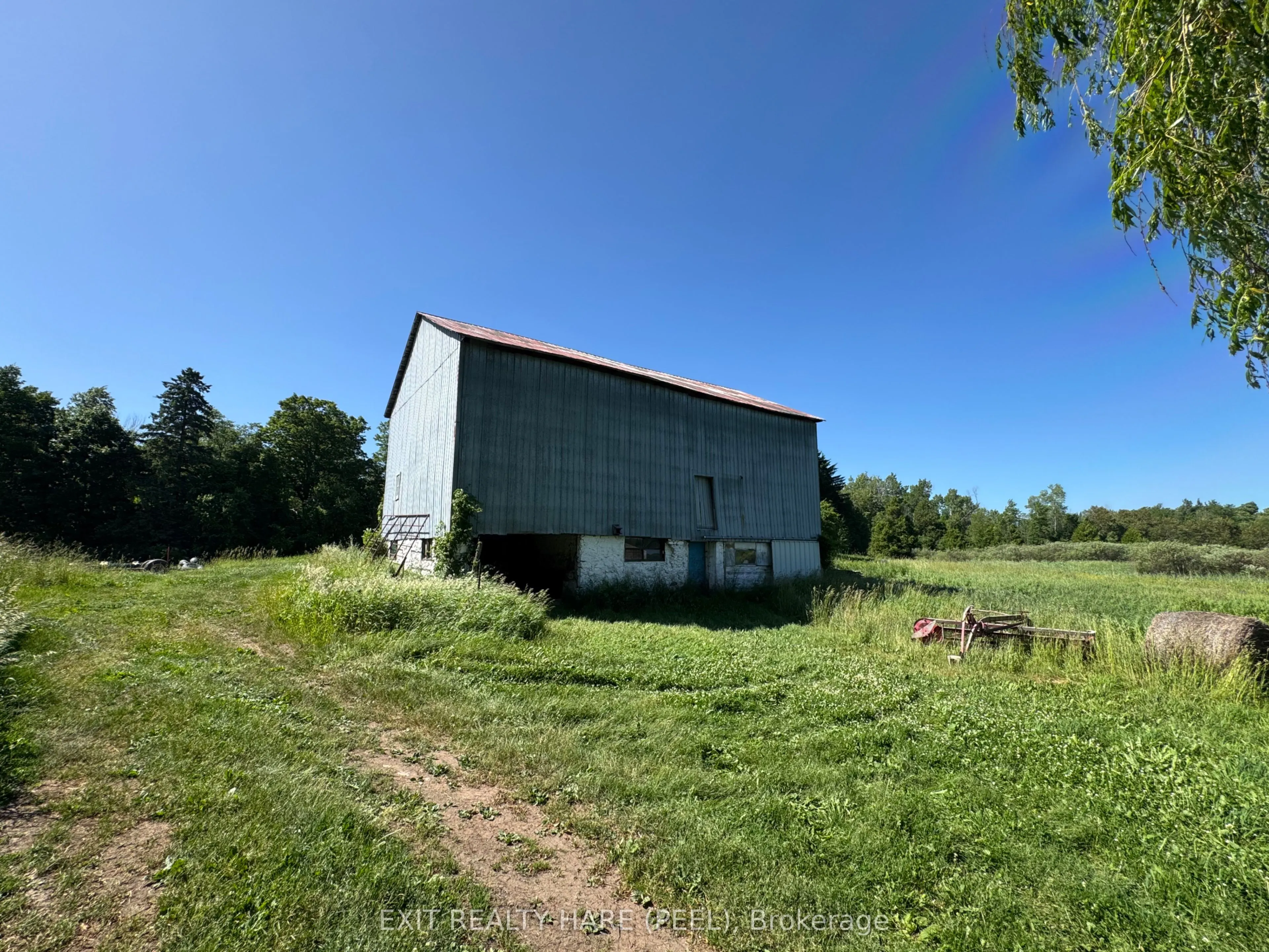 14165 Trafalgar Rd Road, #ON