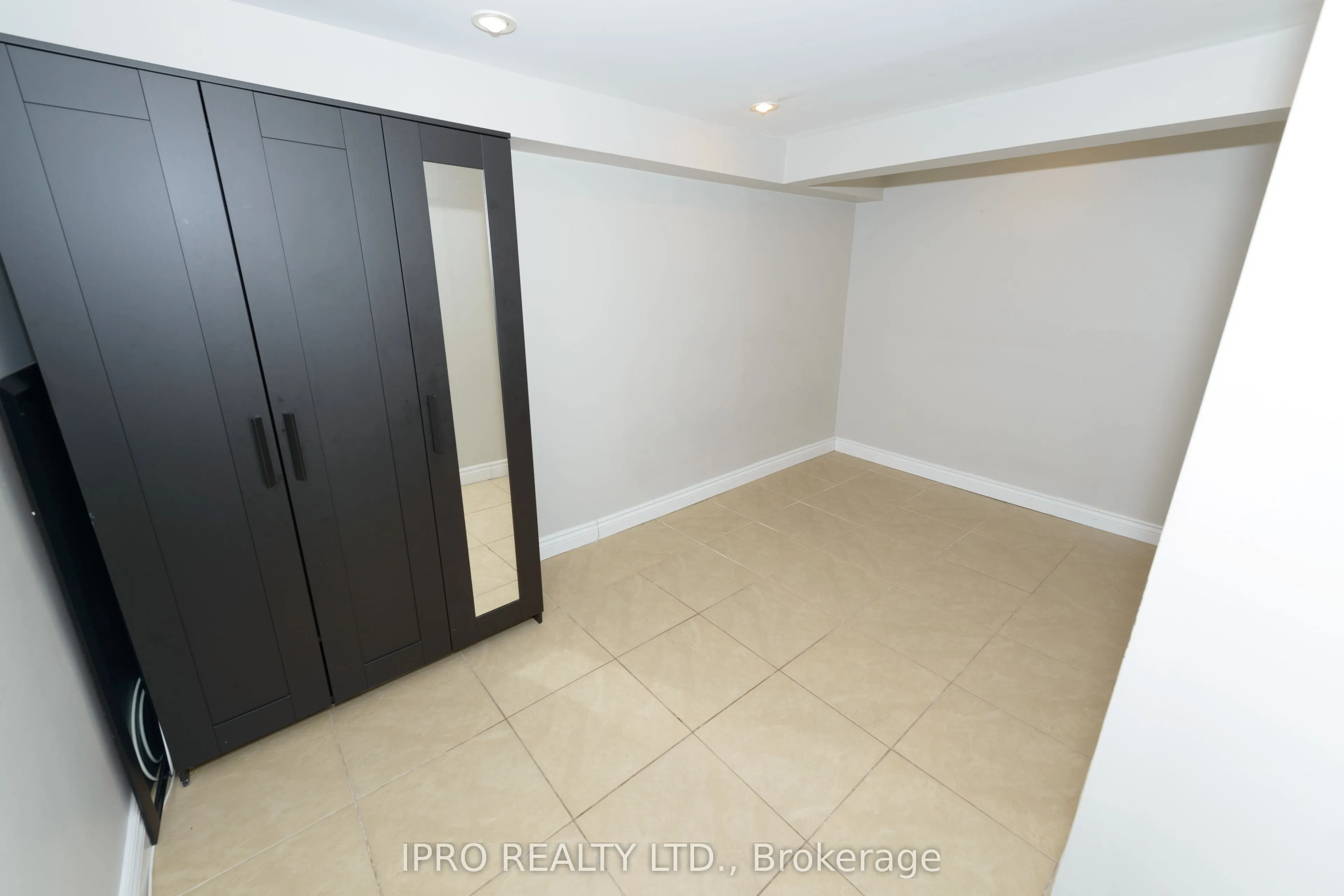 3765 Keenan Crescent, #2