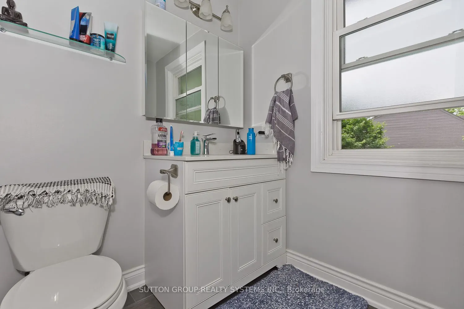 6686 Barrisdale Drive