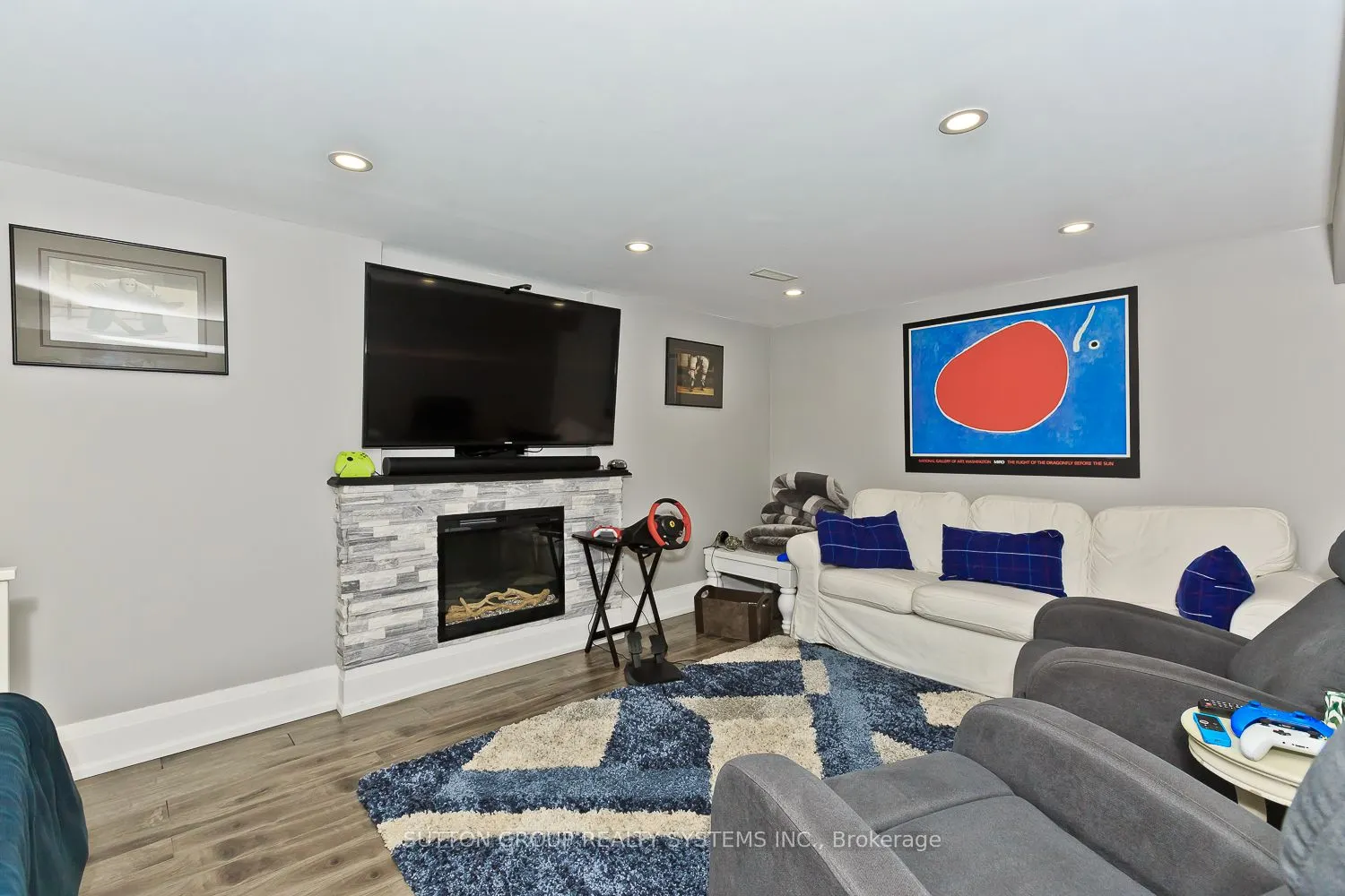 6686 Barrisdale Drive